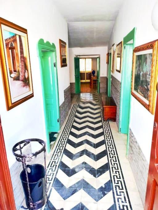 Four-Bedroom House photo 1