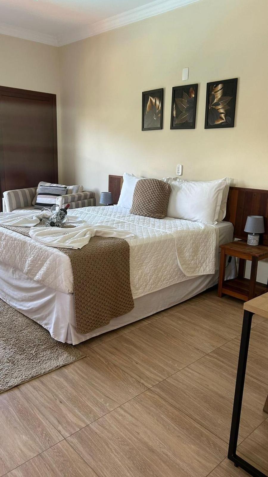 Deluxe Double Room with Balcony photo 1