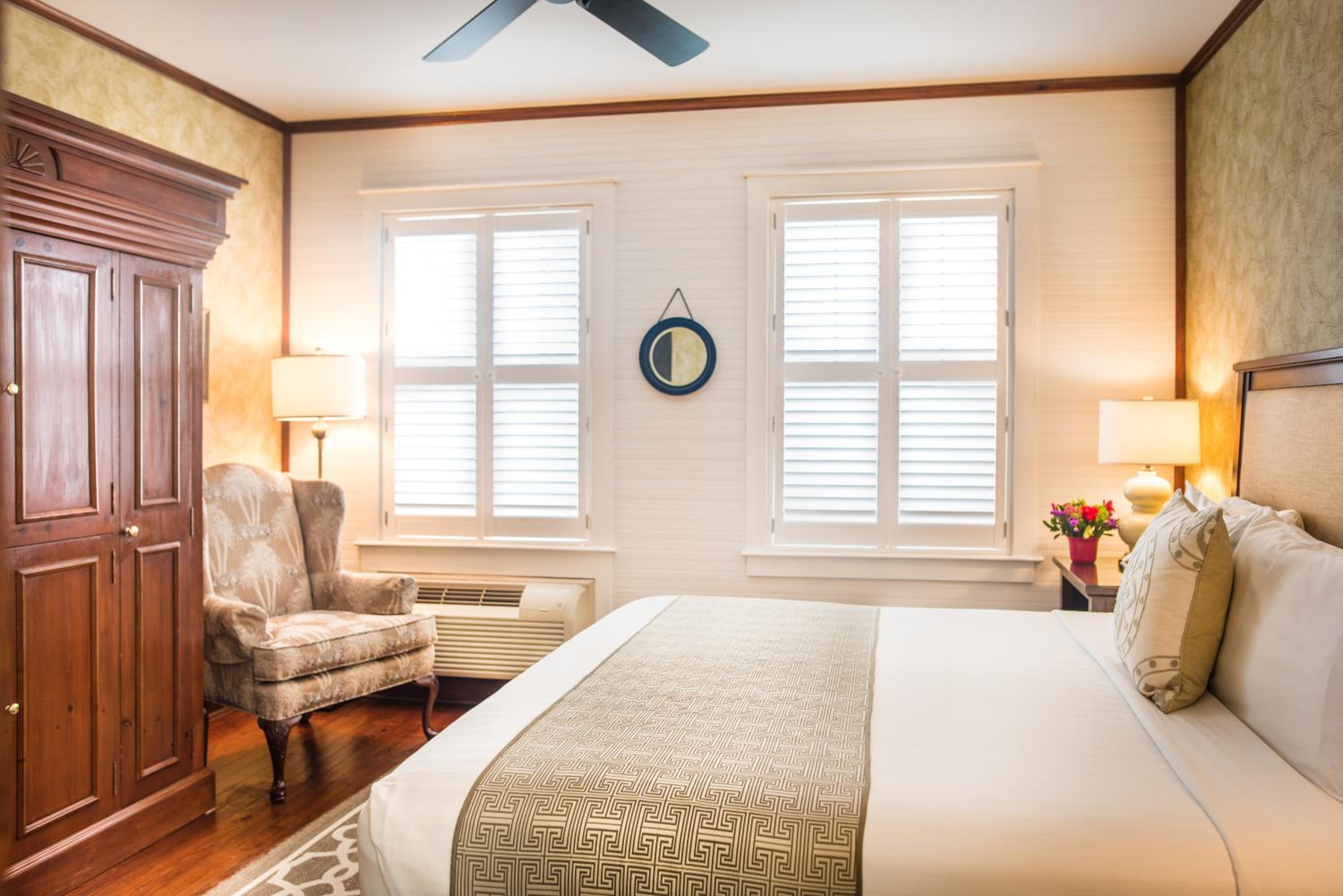 King Room with Sunset View - Photo 4