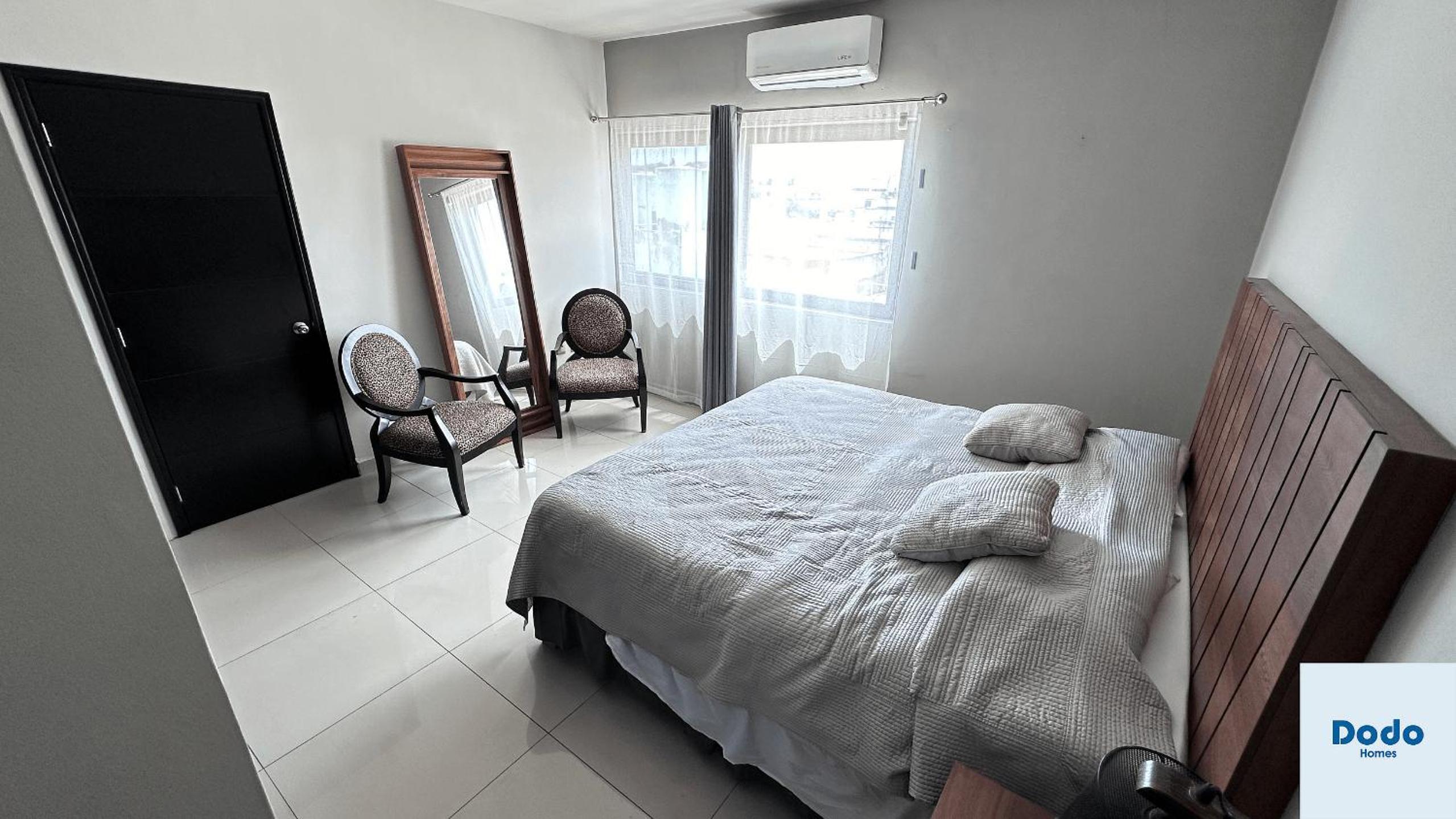 Two-Room Apartment - Photo 1