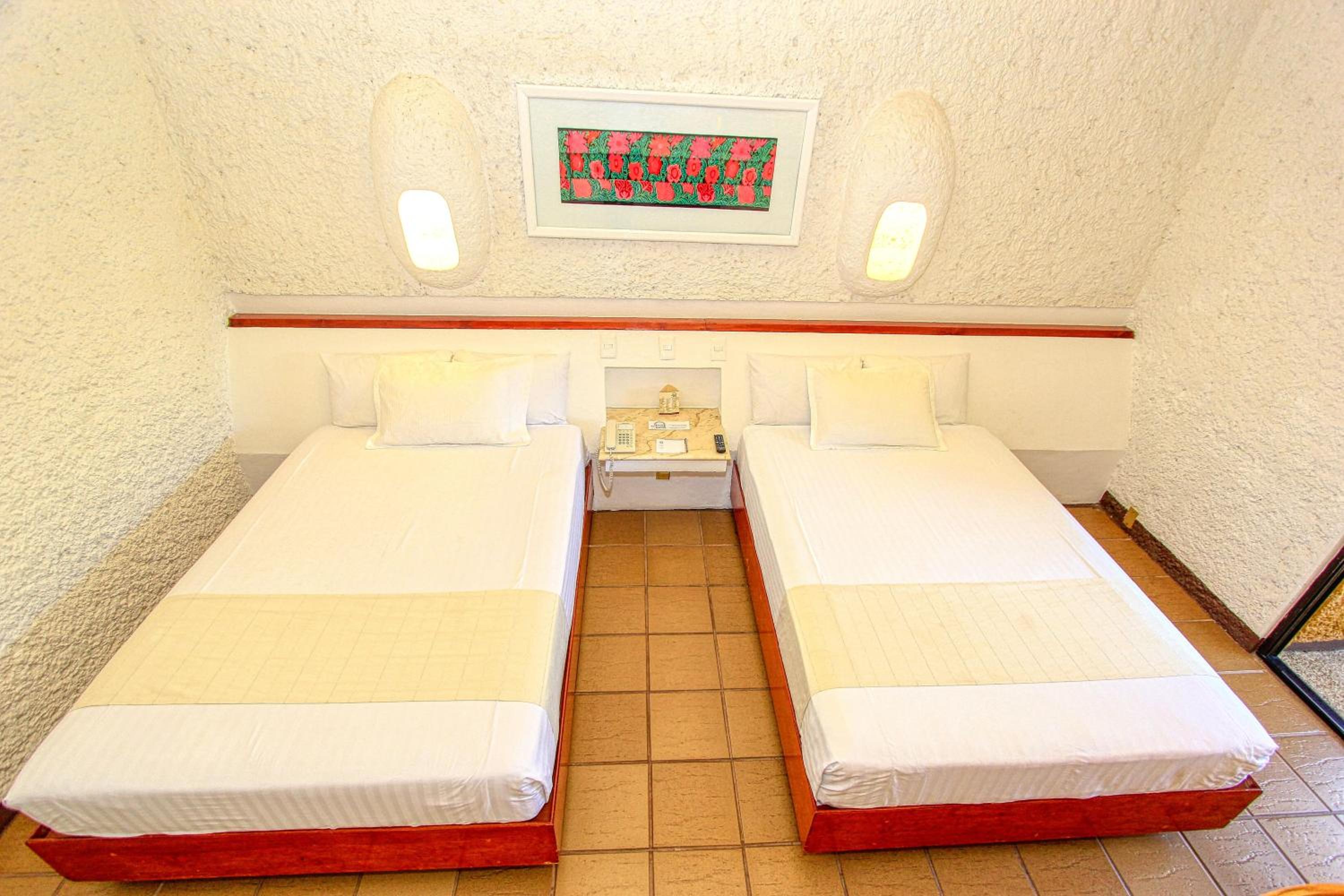 Double Room - Photo 4