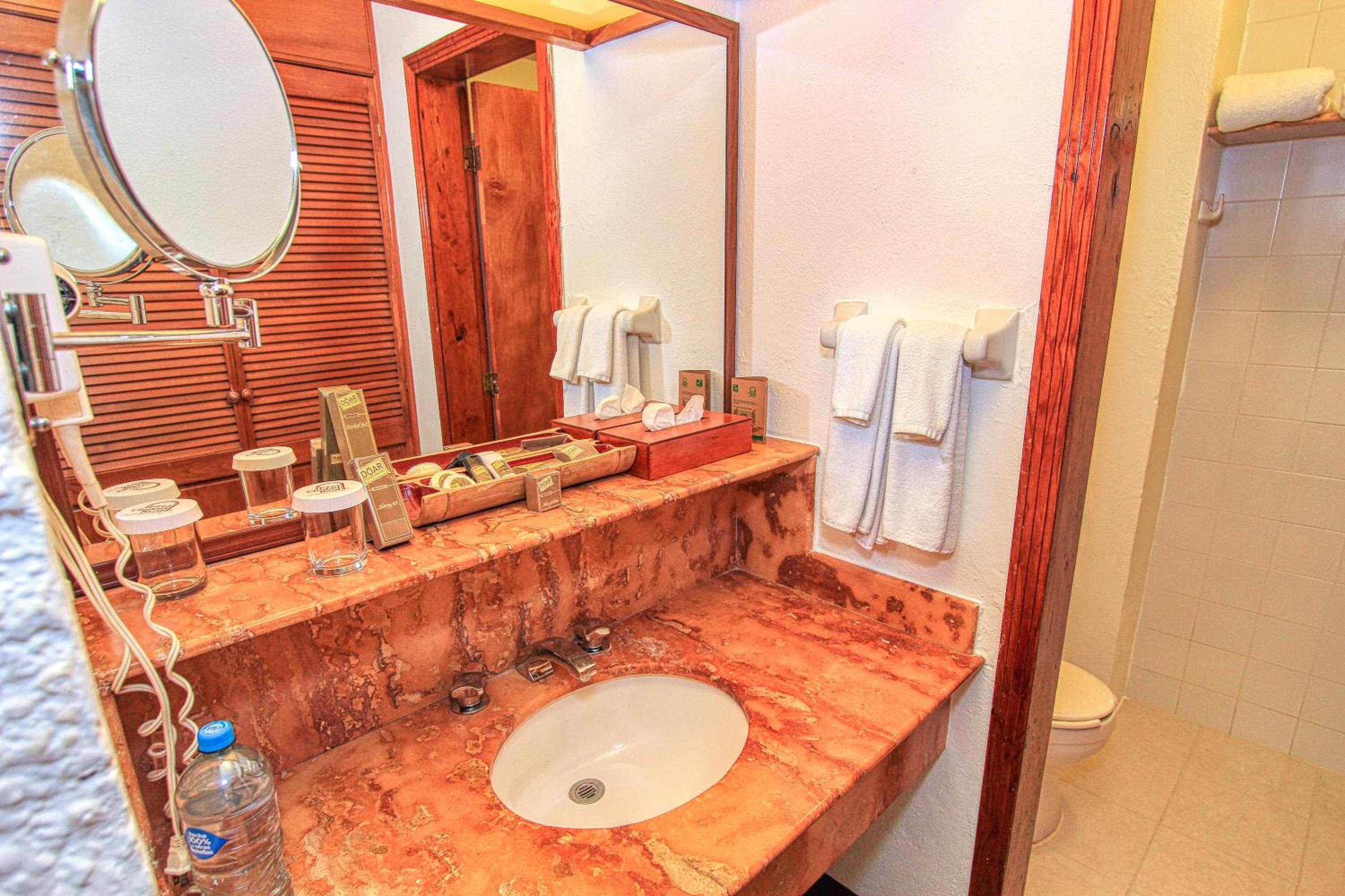 Junior Suite - Photo 12