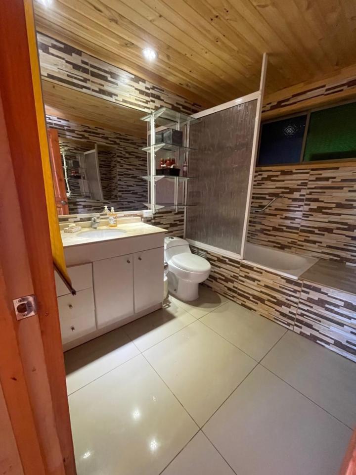 Three-Bedroom House photo 2