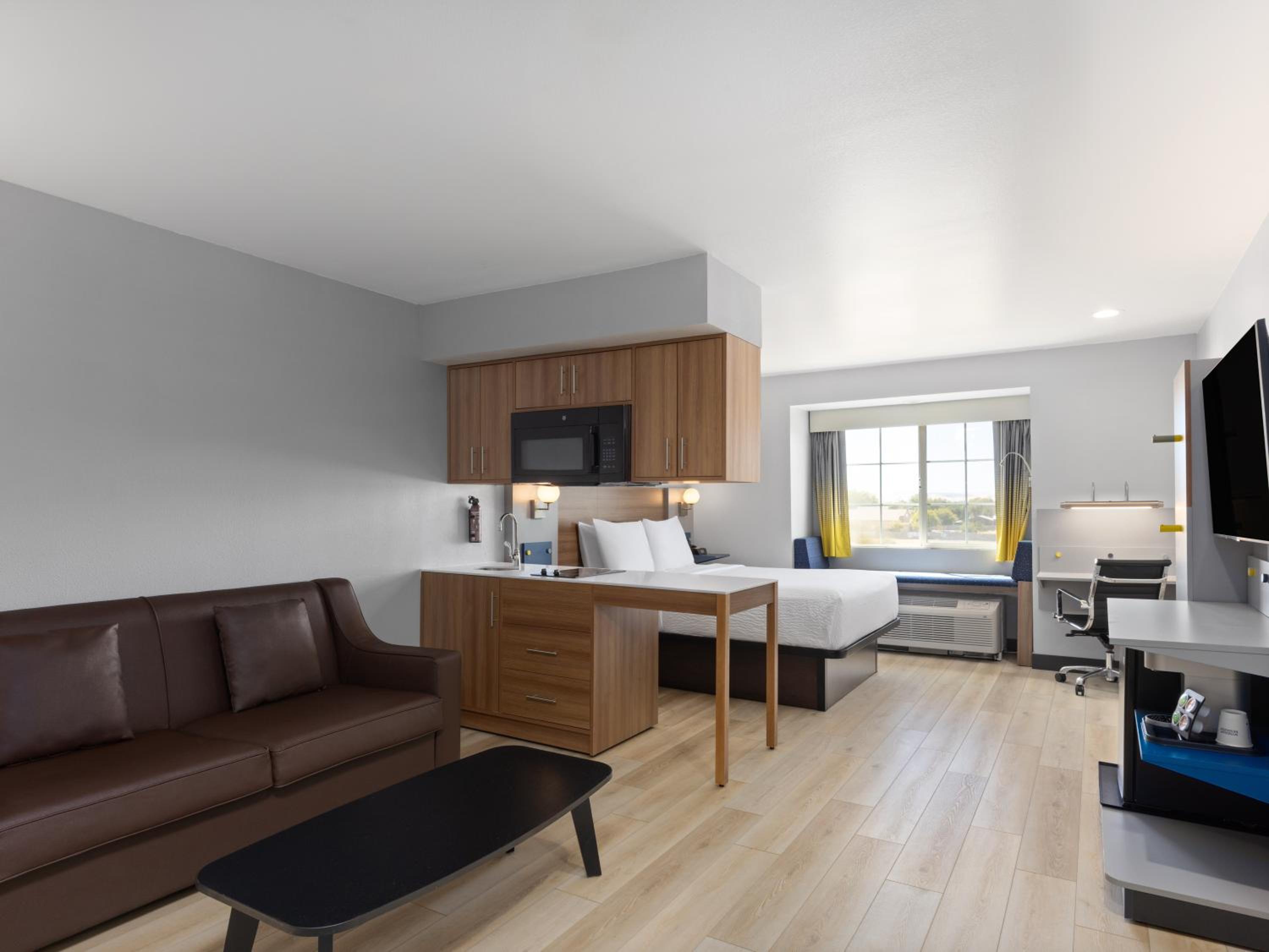 Efficiency Studio Suite with One Queen Bed - Non-Smoking - Photo 1