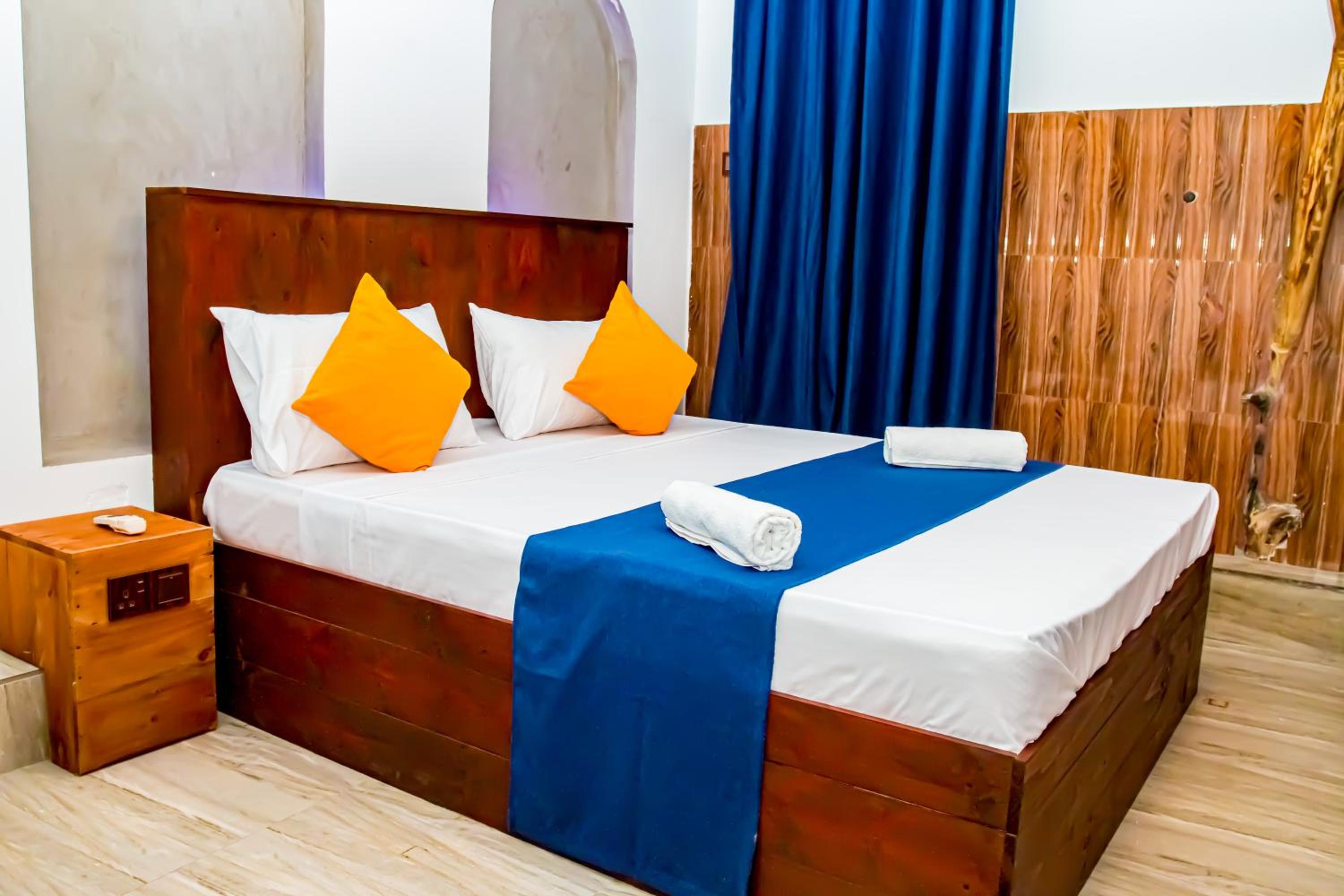 Deluxe Family Suite