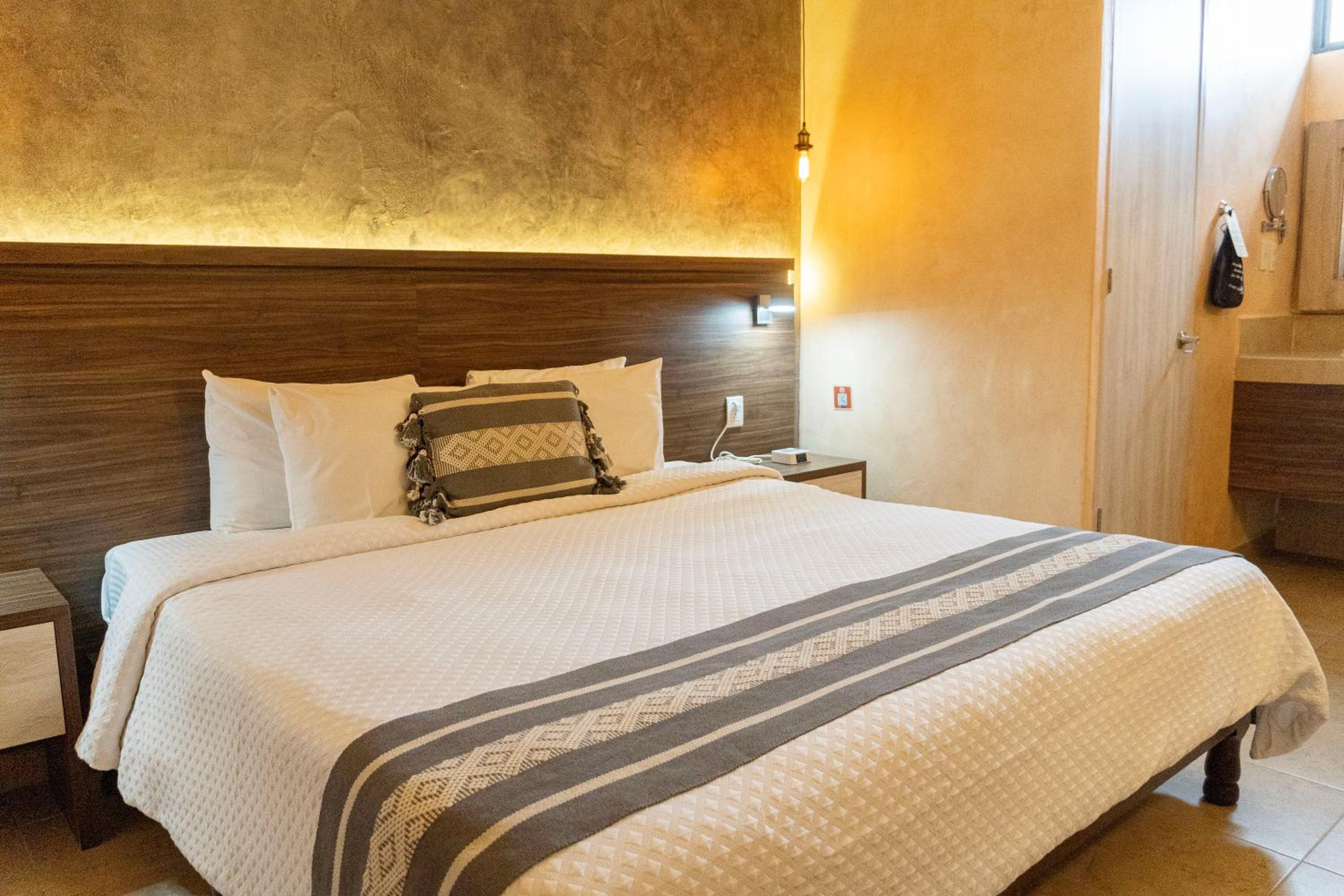 King Room - Photo 14