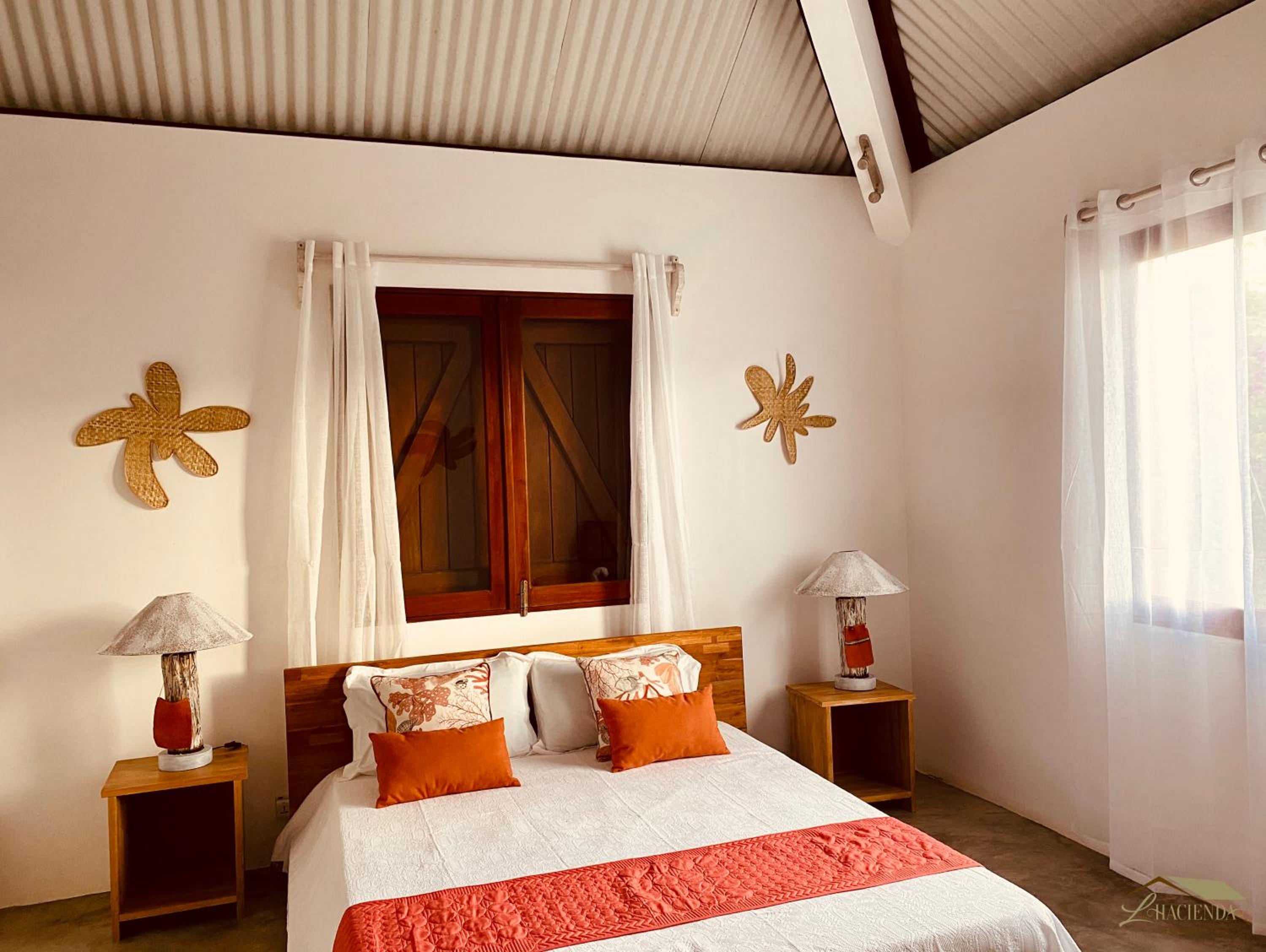 Villa photo 2