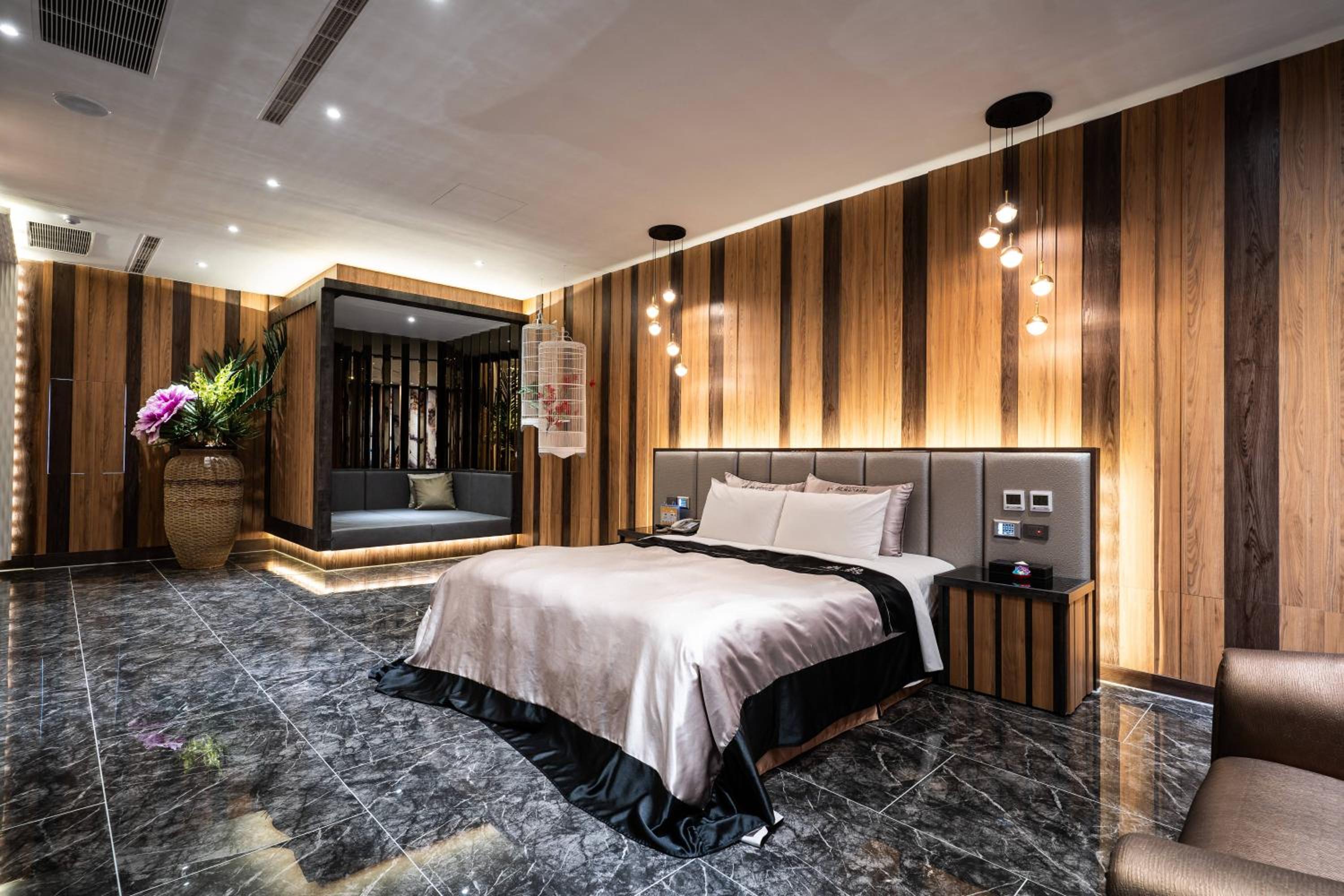 SLuxury Double Room - C(Check in after 21:00) - Photo 8