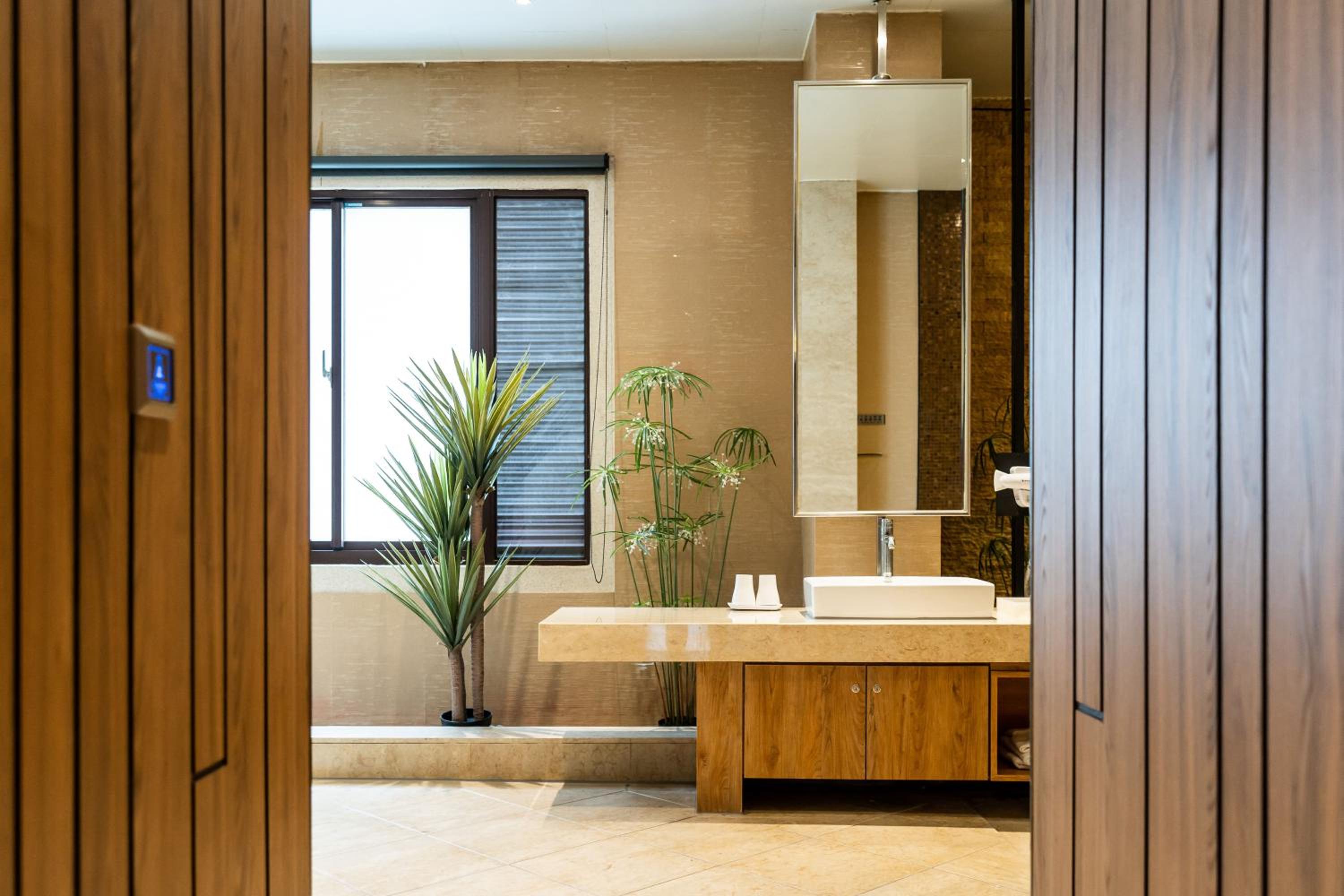 Superior Double Room (Check-in after 18:00) - Photo 10