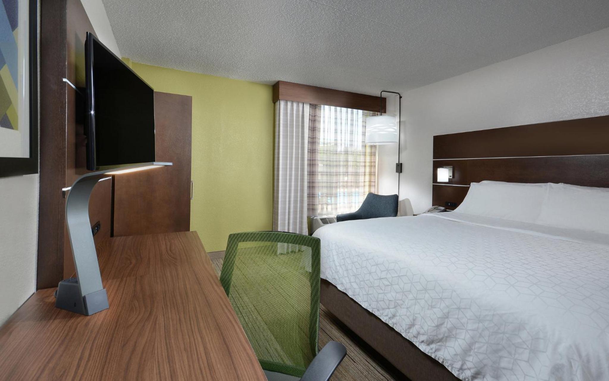 King Room - Disability Access - Photo 4