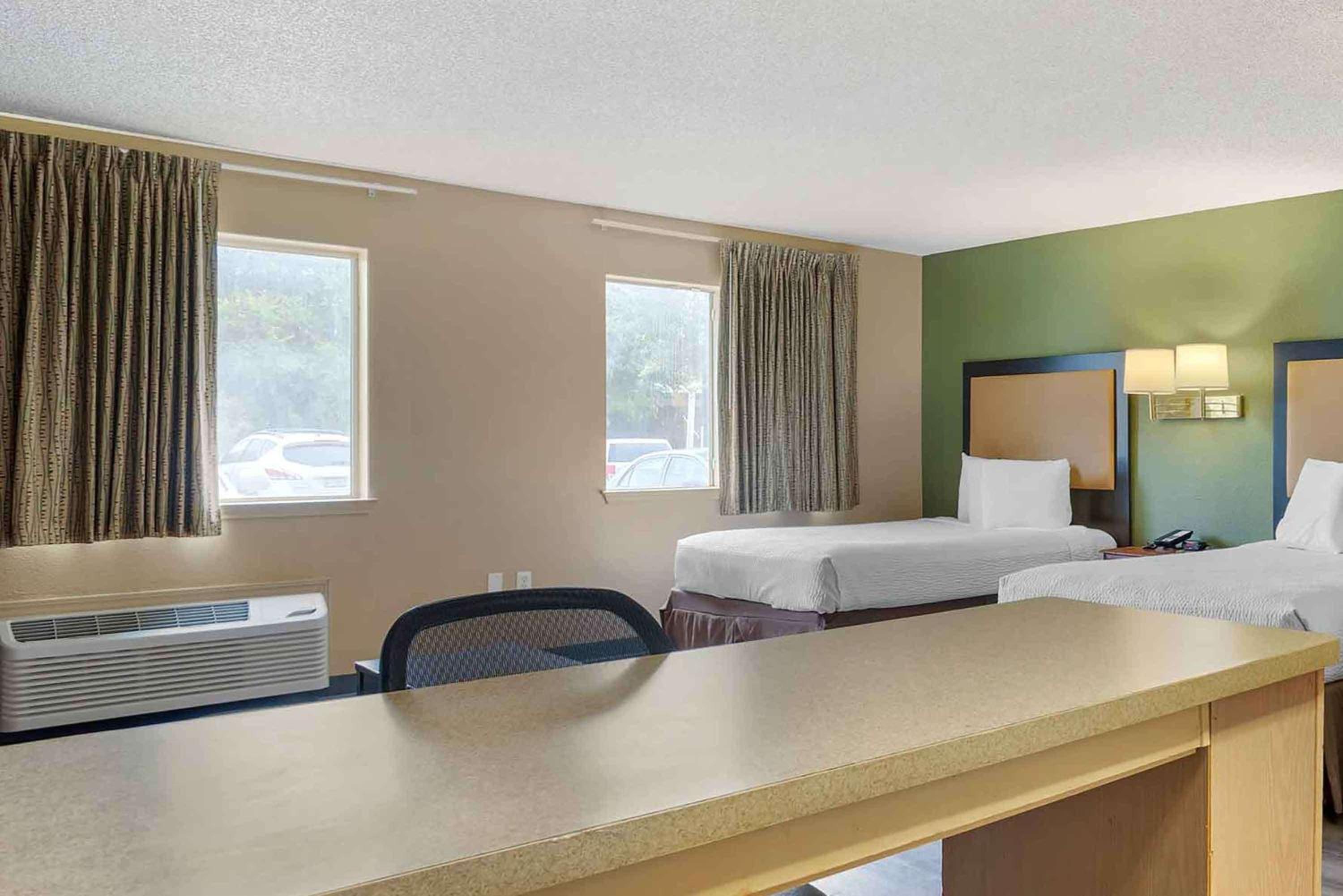 Studio with 2 Double Beds - Non-Smoking - Photo 6