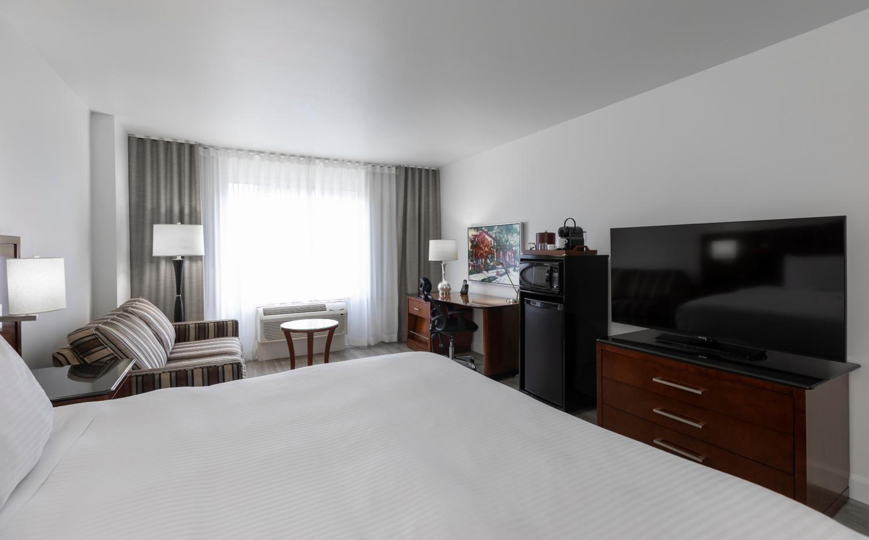 Executive King Room - Photo 2