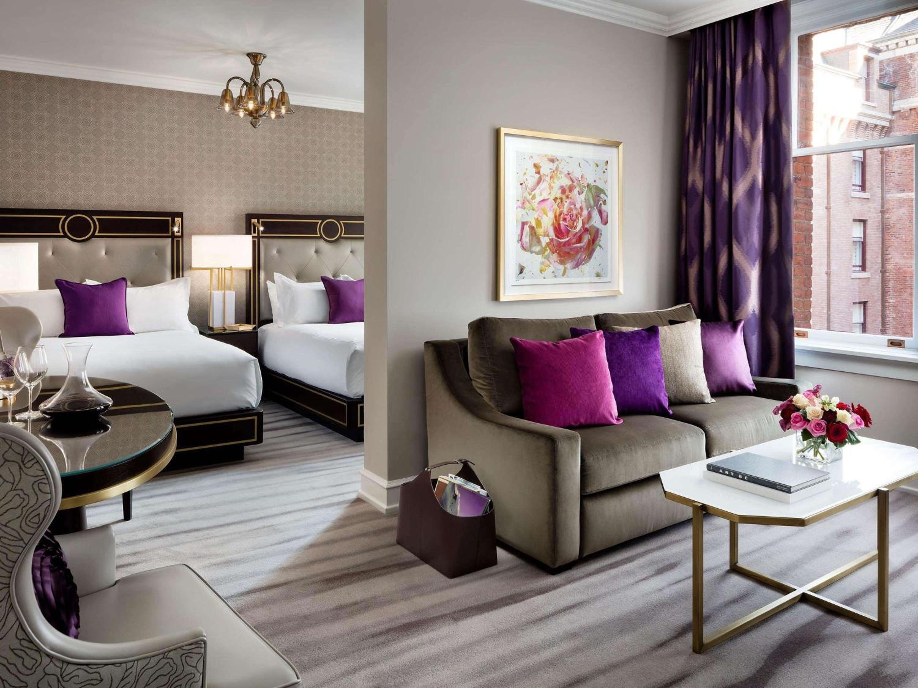 Fairmont Gold Deluxe City View 1 King