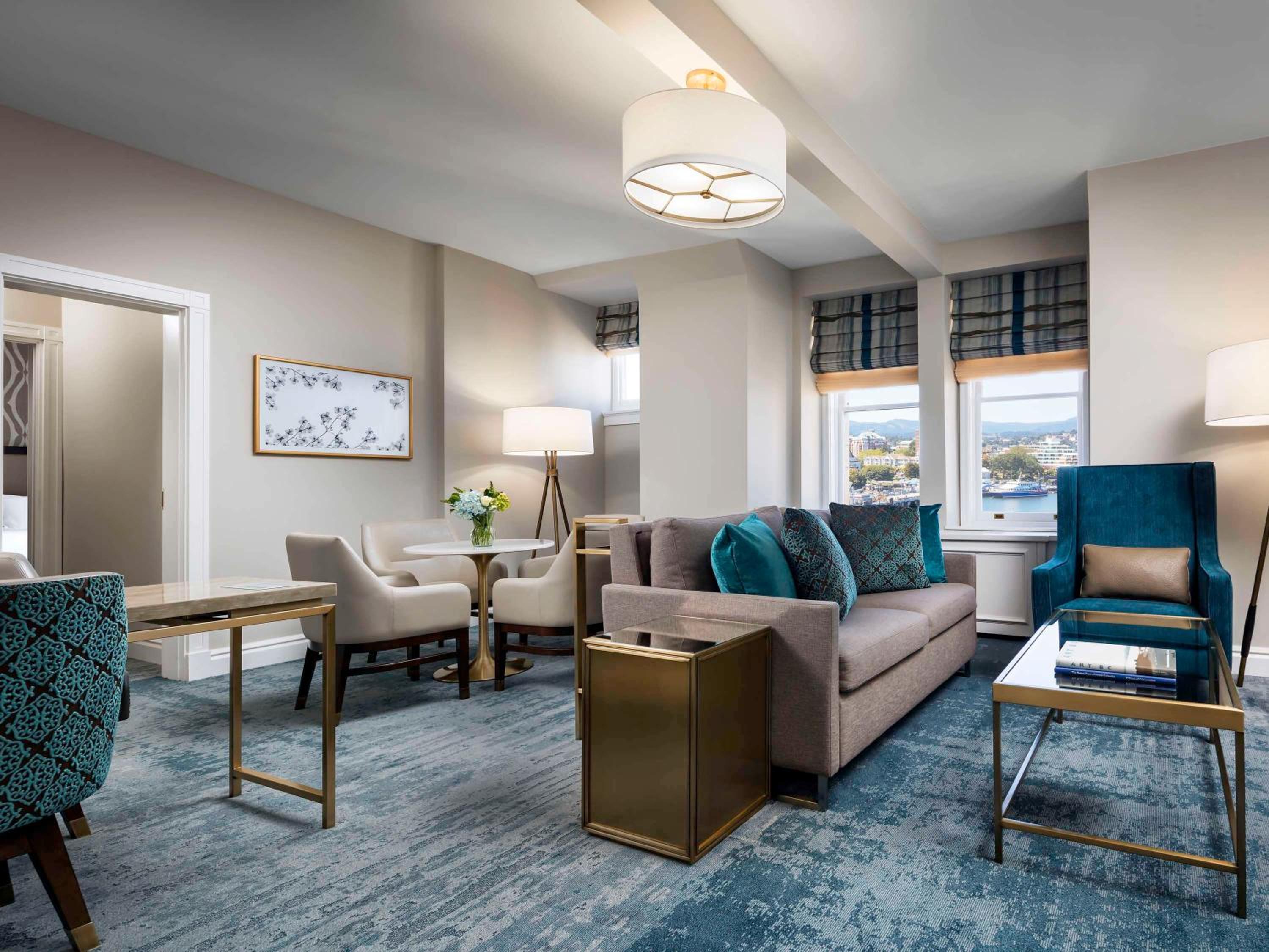 One Bedroom King Suite with Harbor View