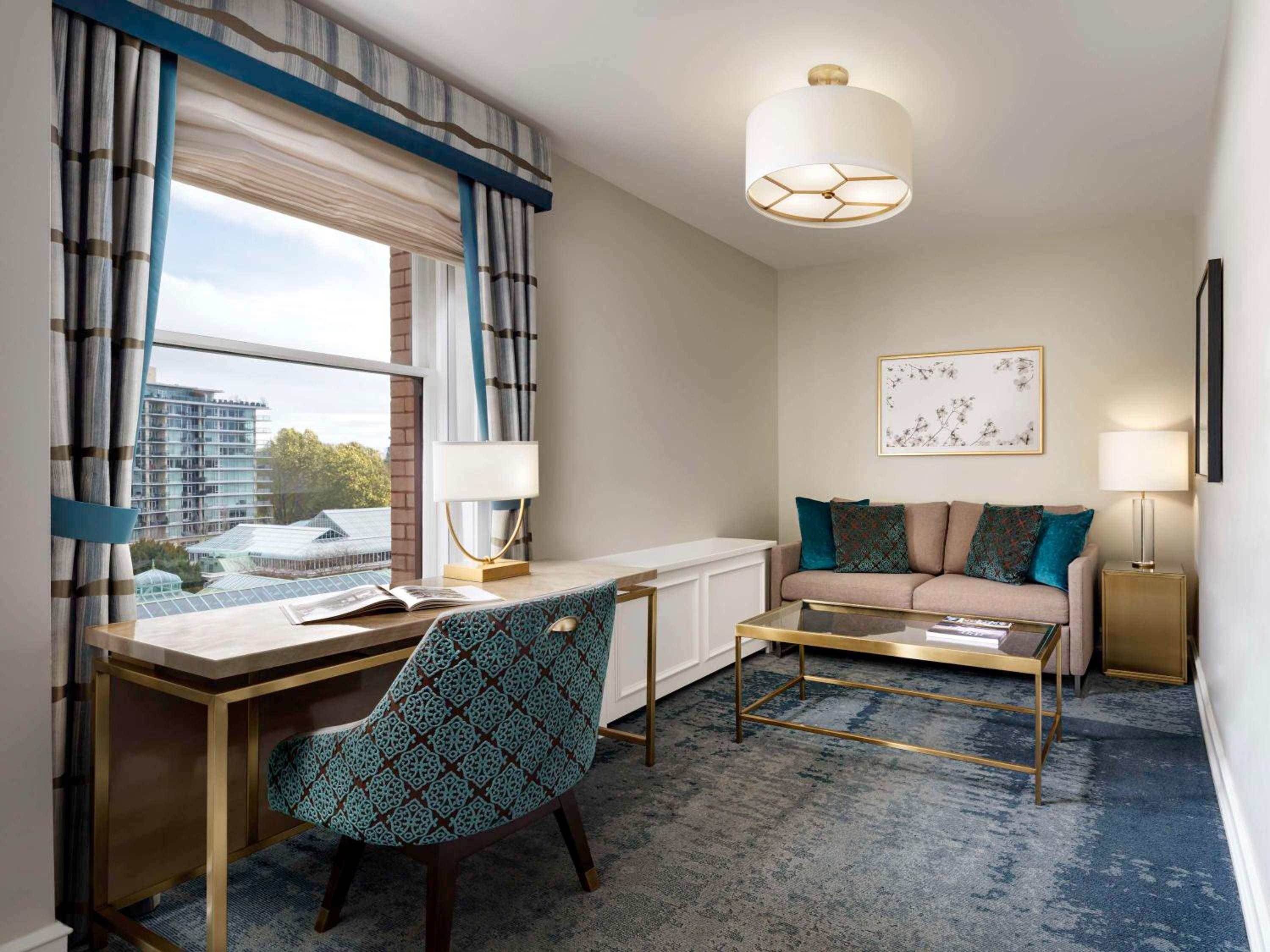 Executive Suite with Two Queen Beds and City View