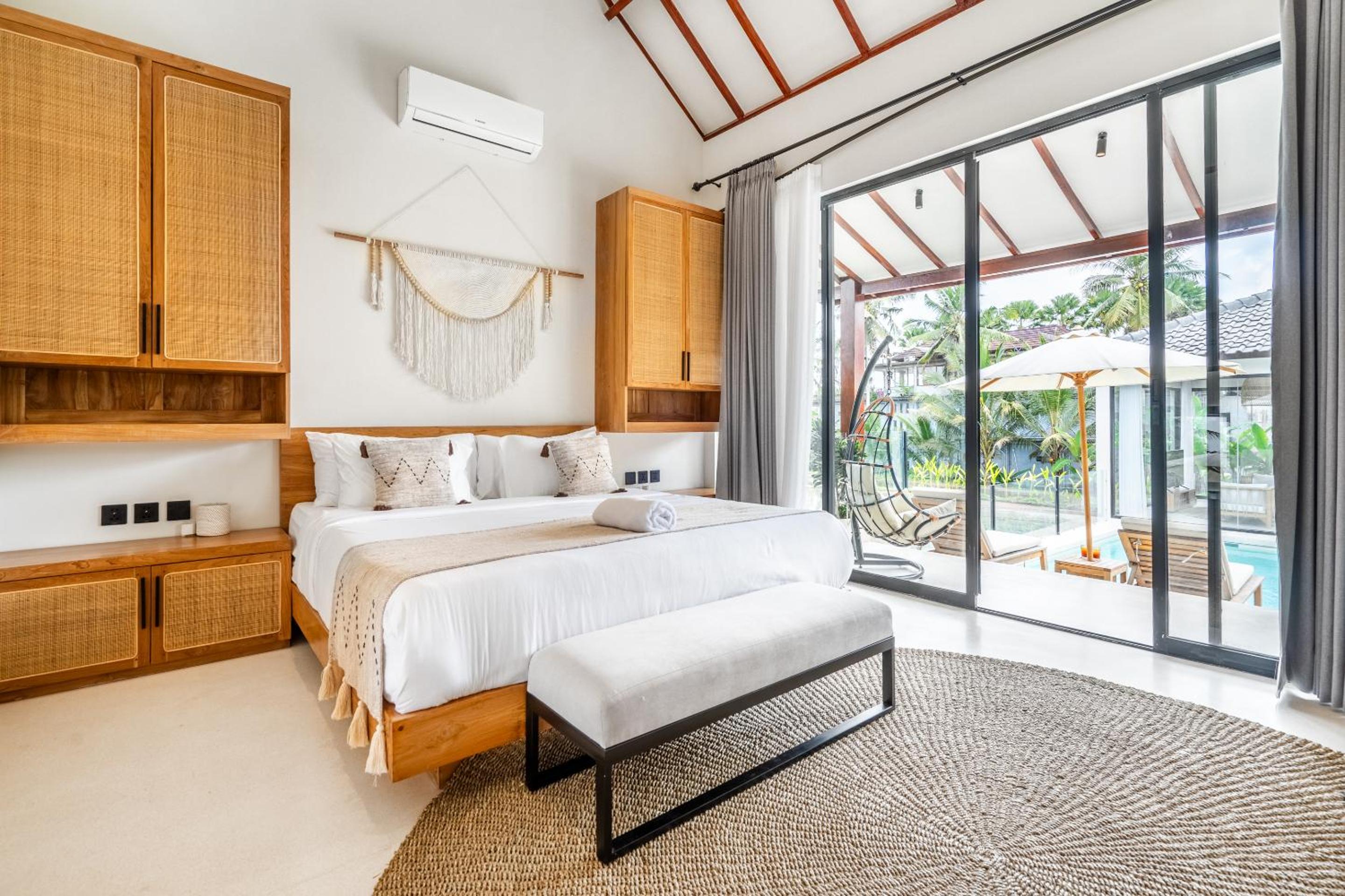 Two-Bedroom Villa - Photo 20