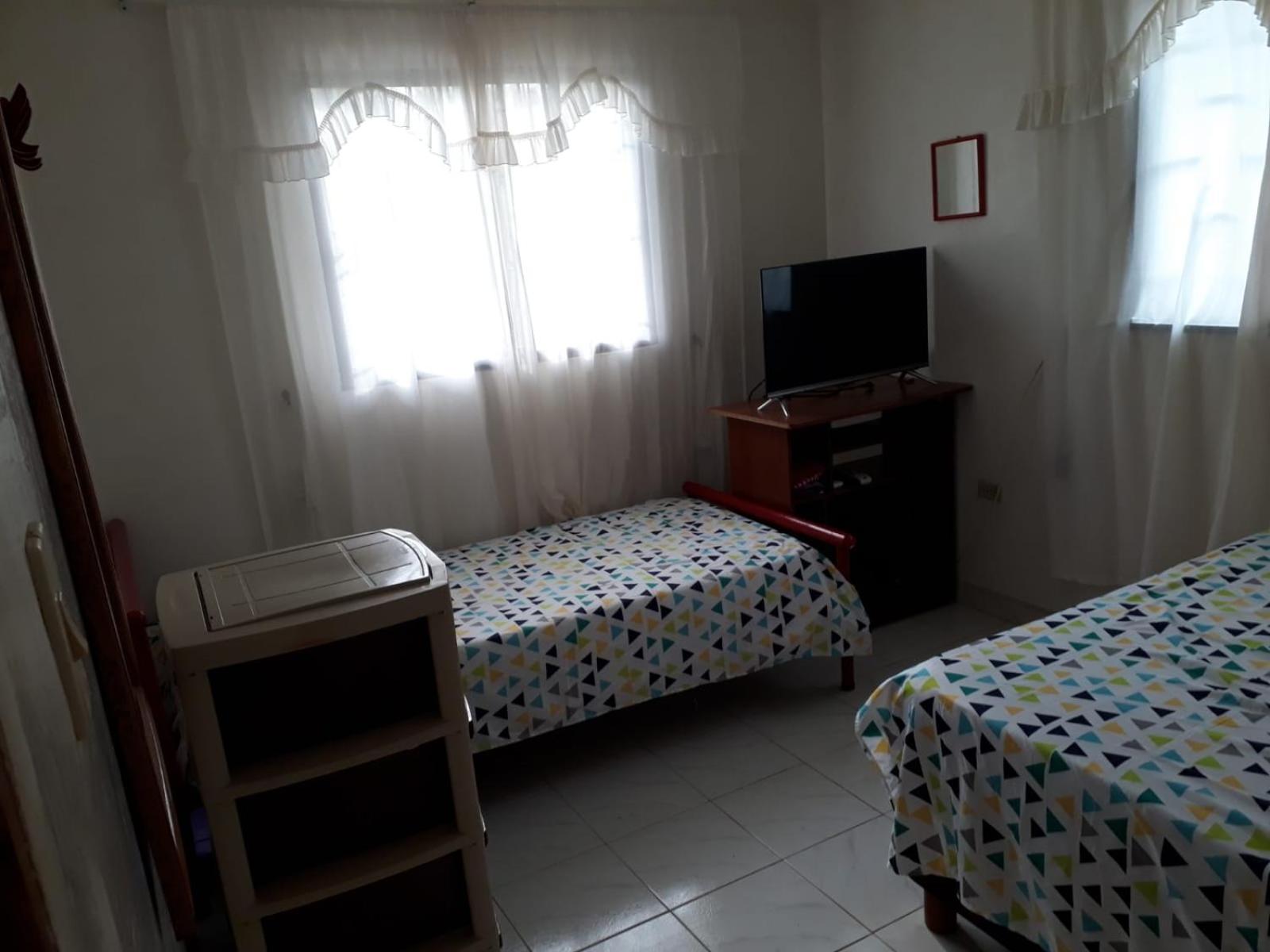 Triple Room with Private External Bathroom photo 3