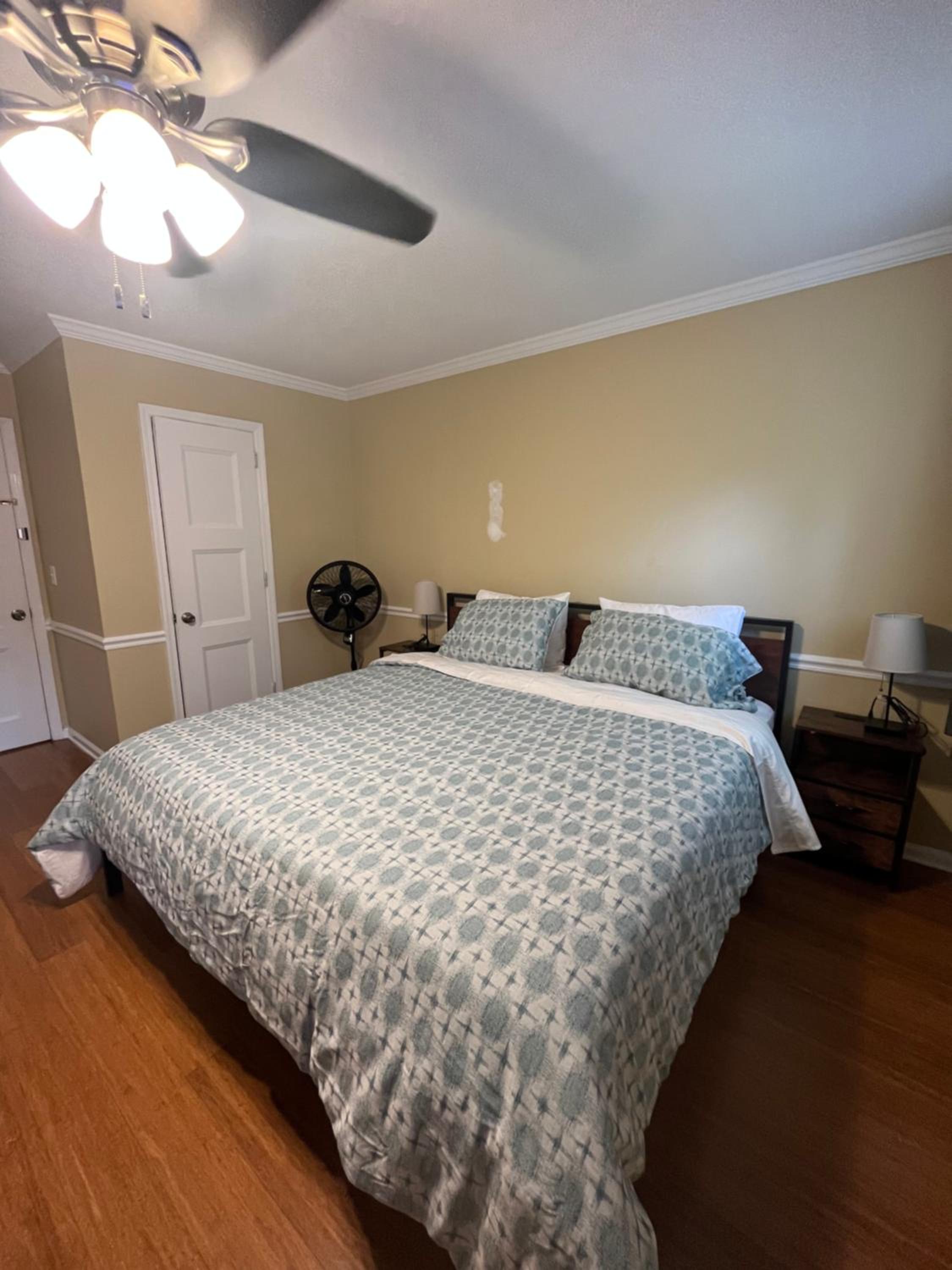 Four-Bedroom House photo 3