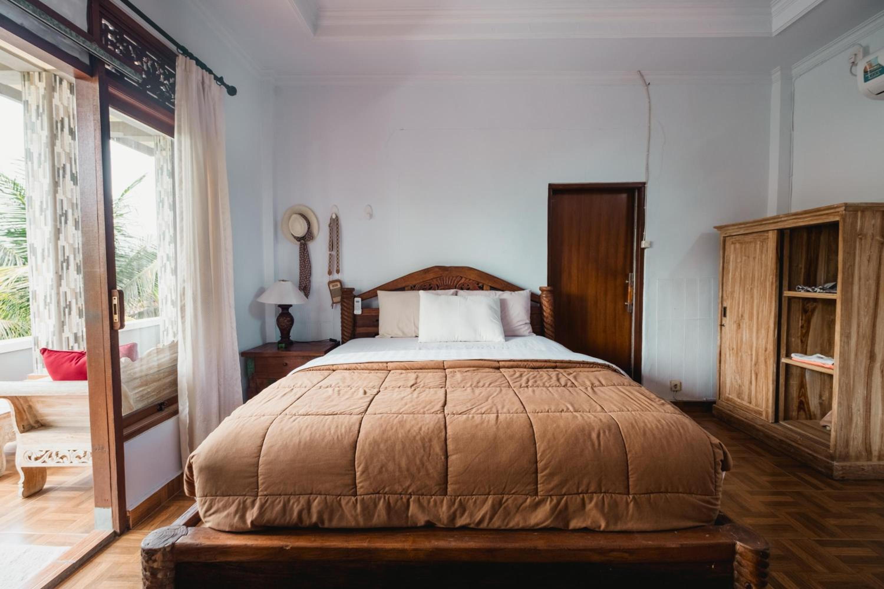 Standard Double or Twin Room - Photo 4