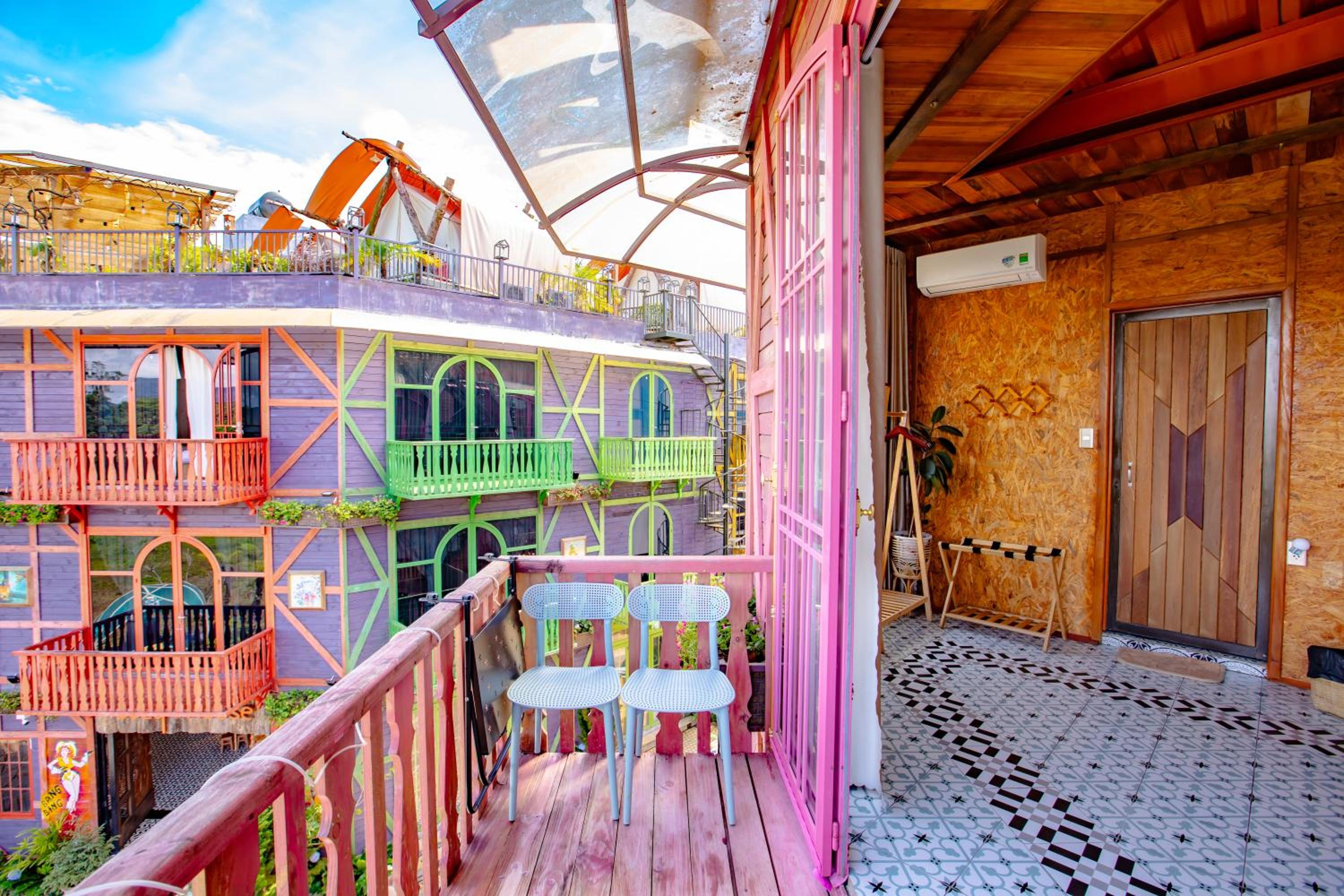 King Room With Balcony photo 3