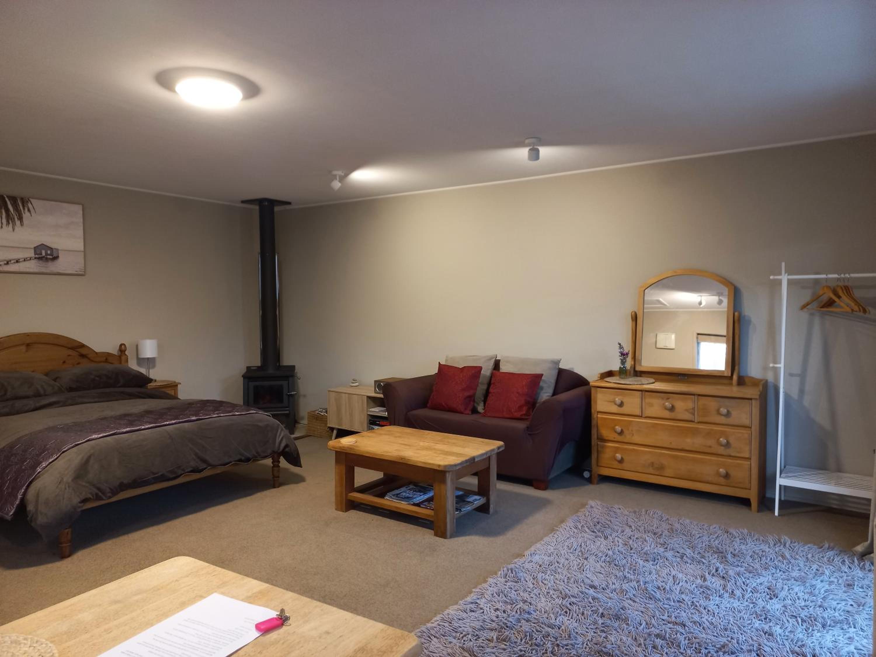 Studio Apartment photo 1