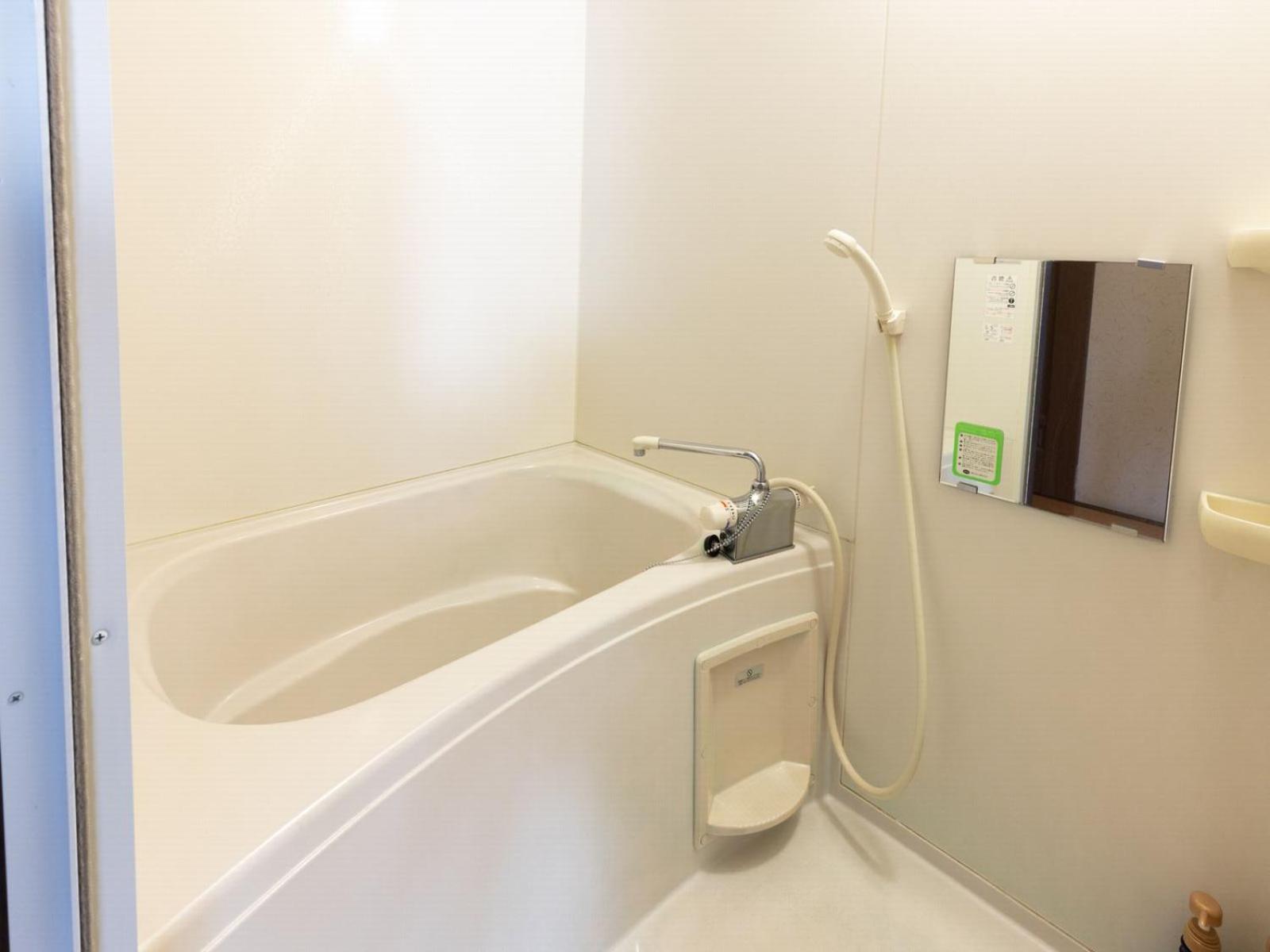 Japanese-Style Room with Private Bathroom - Photo 2