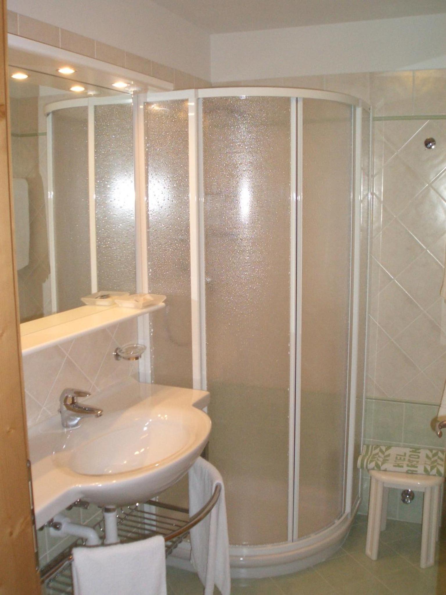 Double Room - Photo 2