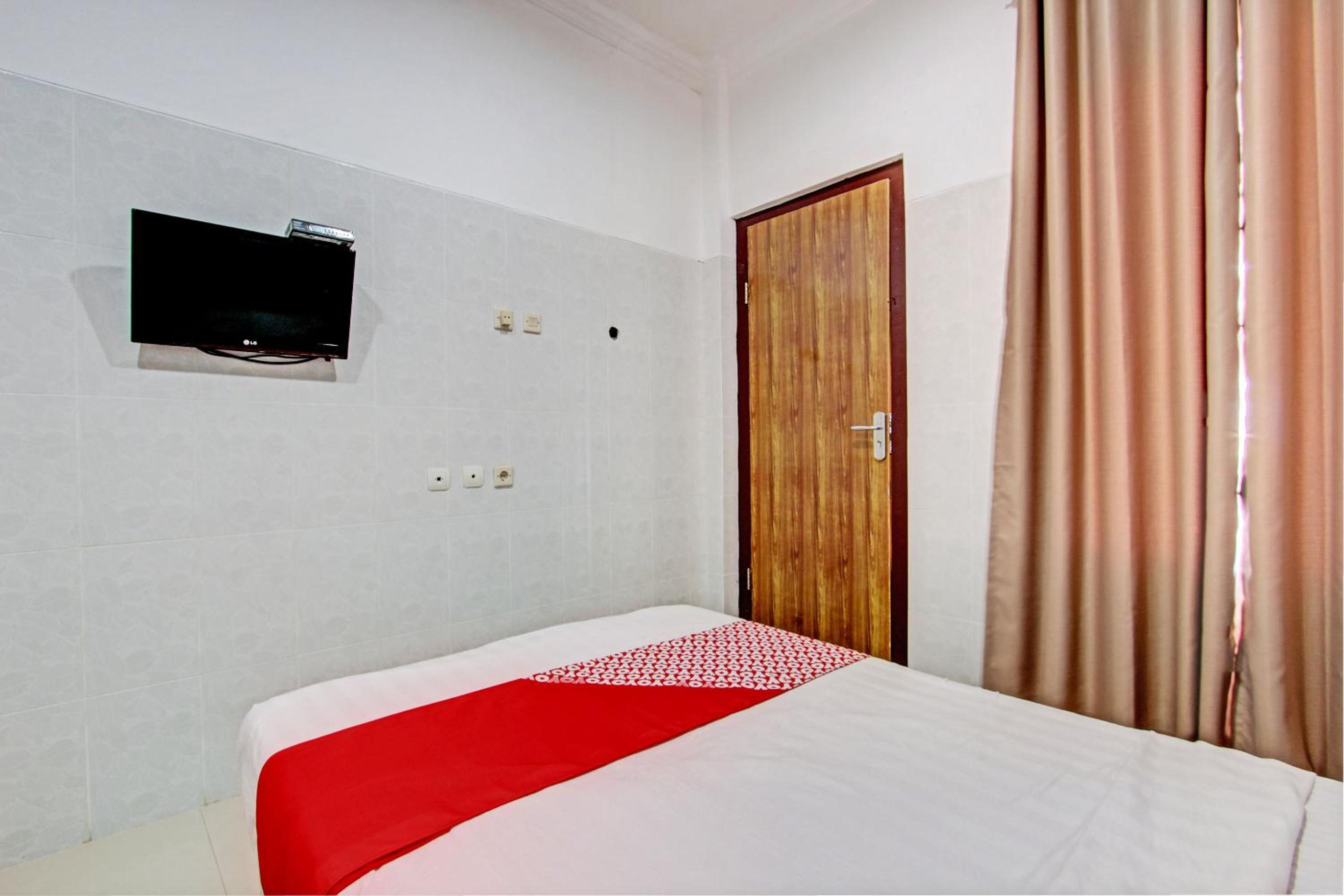 Standard Twin Room photo 2