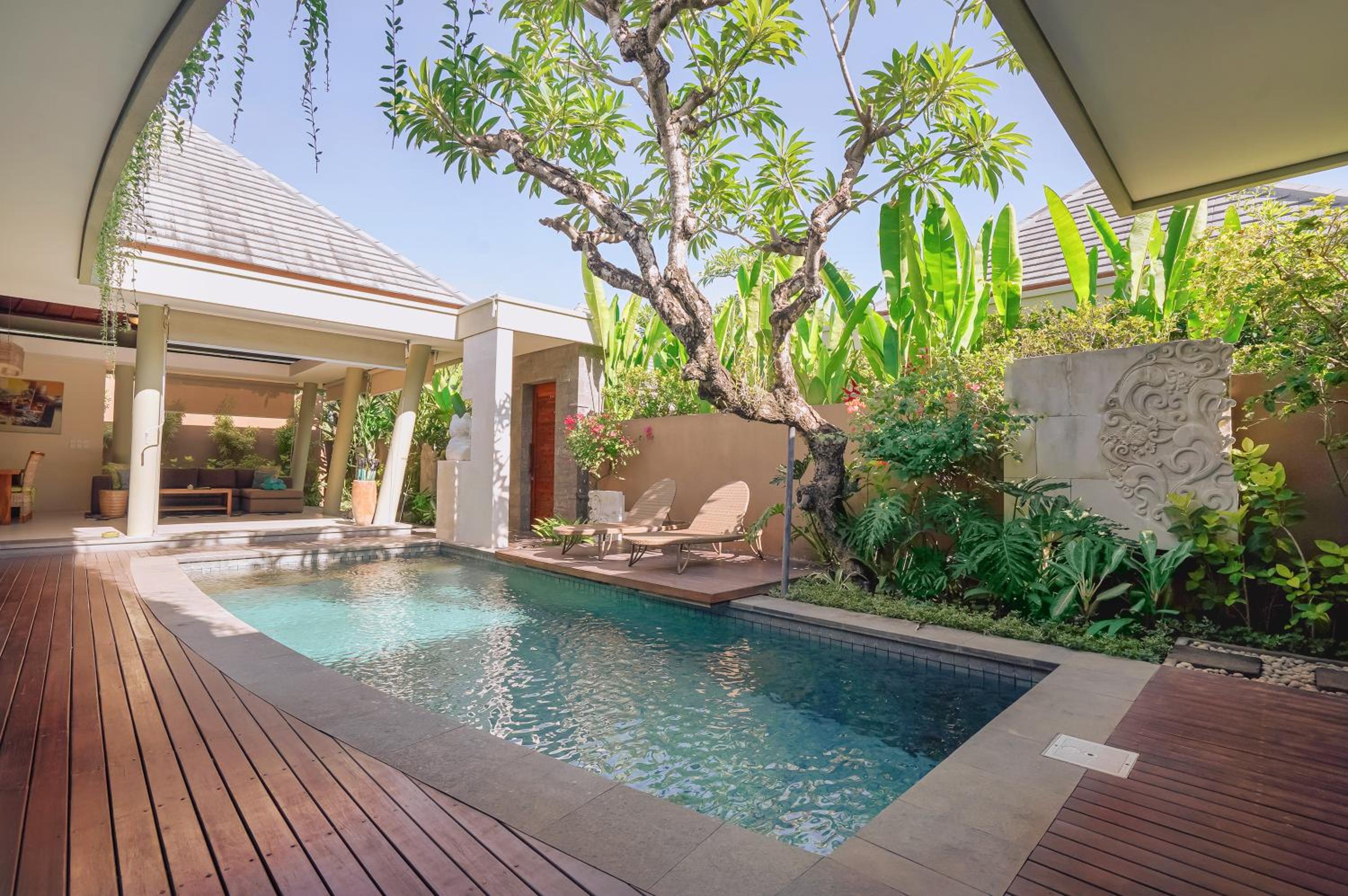 Two-Bedrooms Royal Pool Villa thumbnail 5
