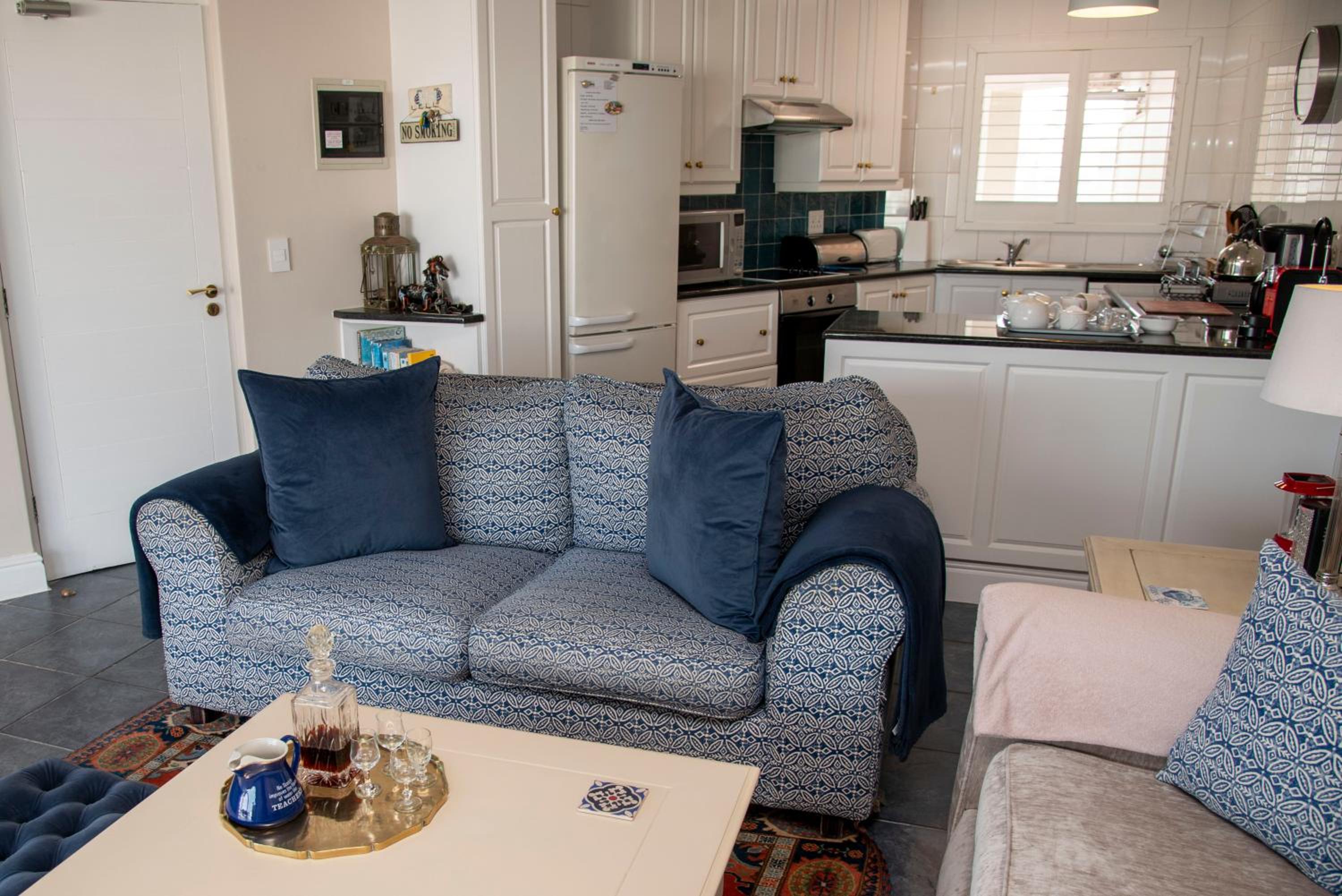 Two-Bedroom Apartment - Photo 10