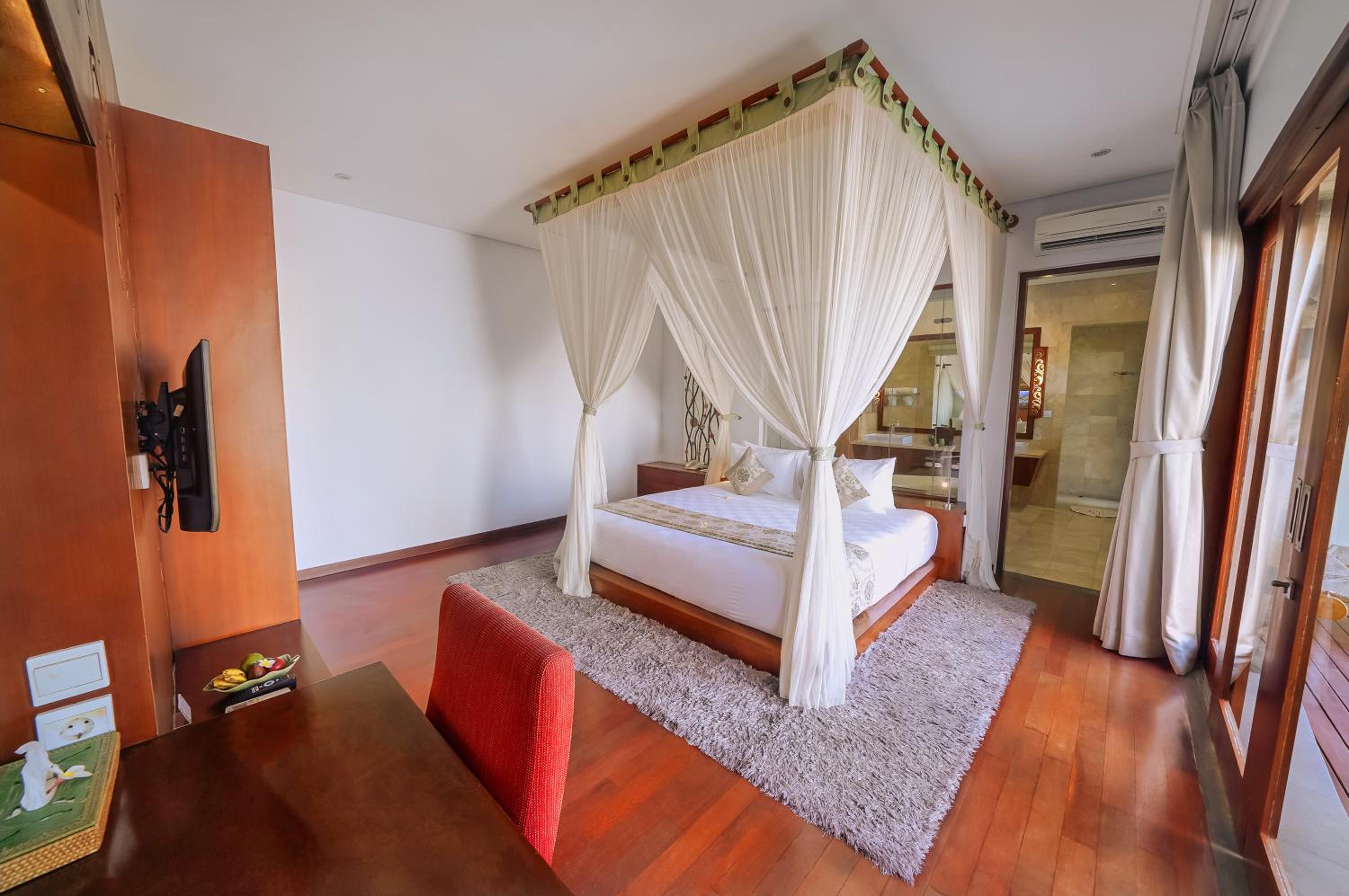 One-Bedroom Villa