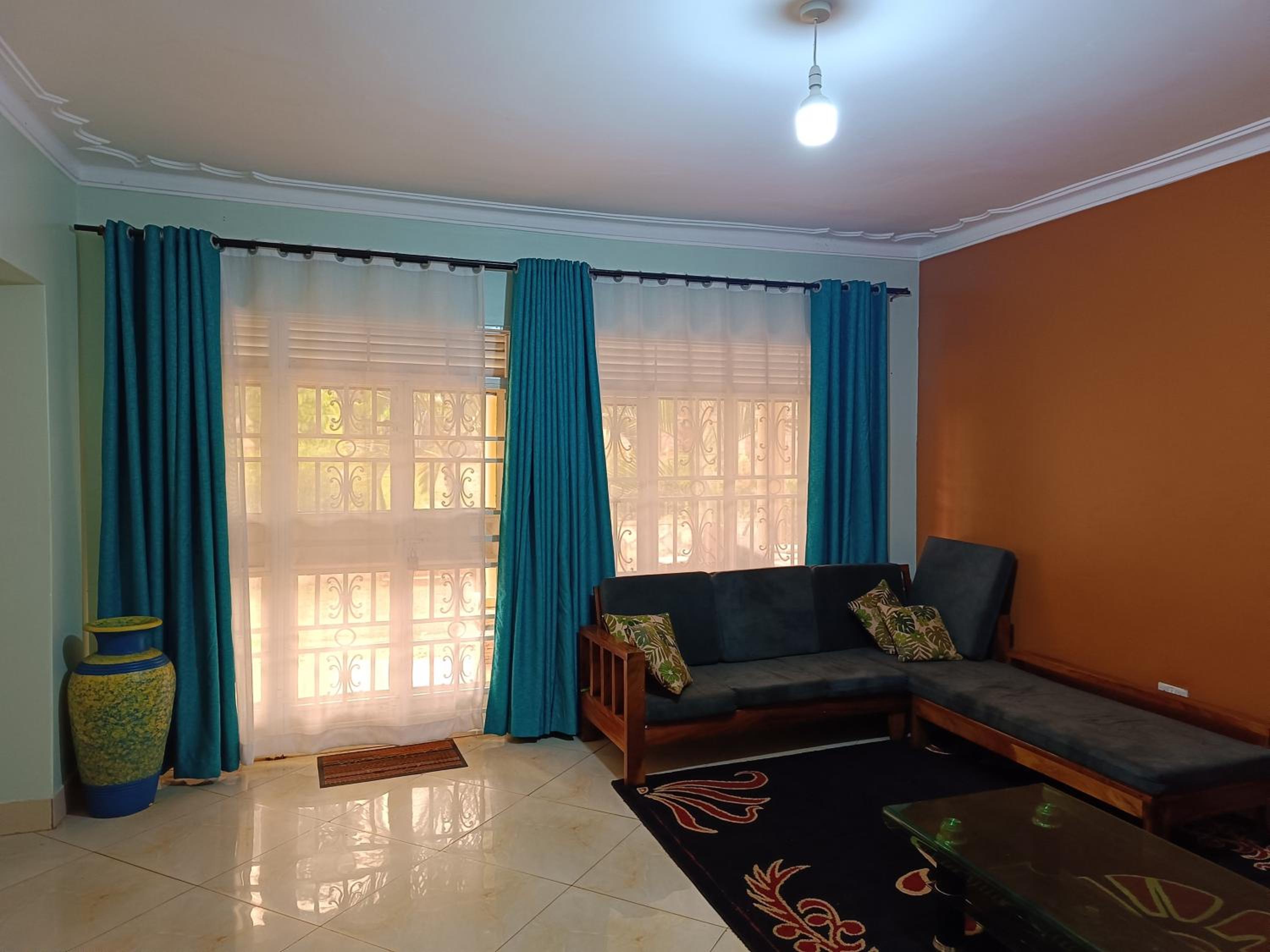 Three-Bedroom Villa photo 1