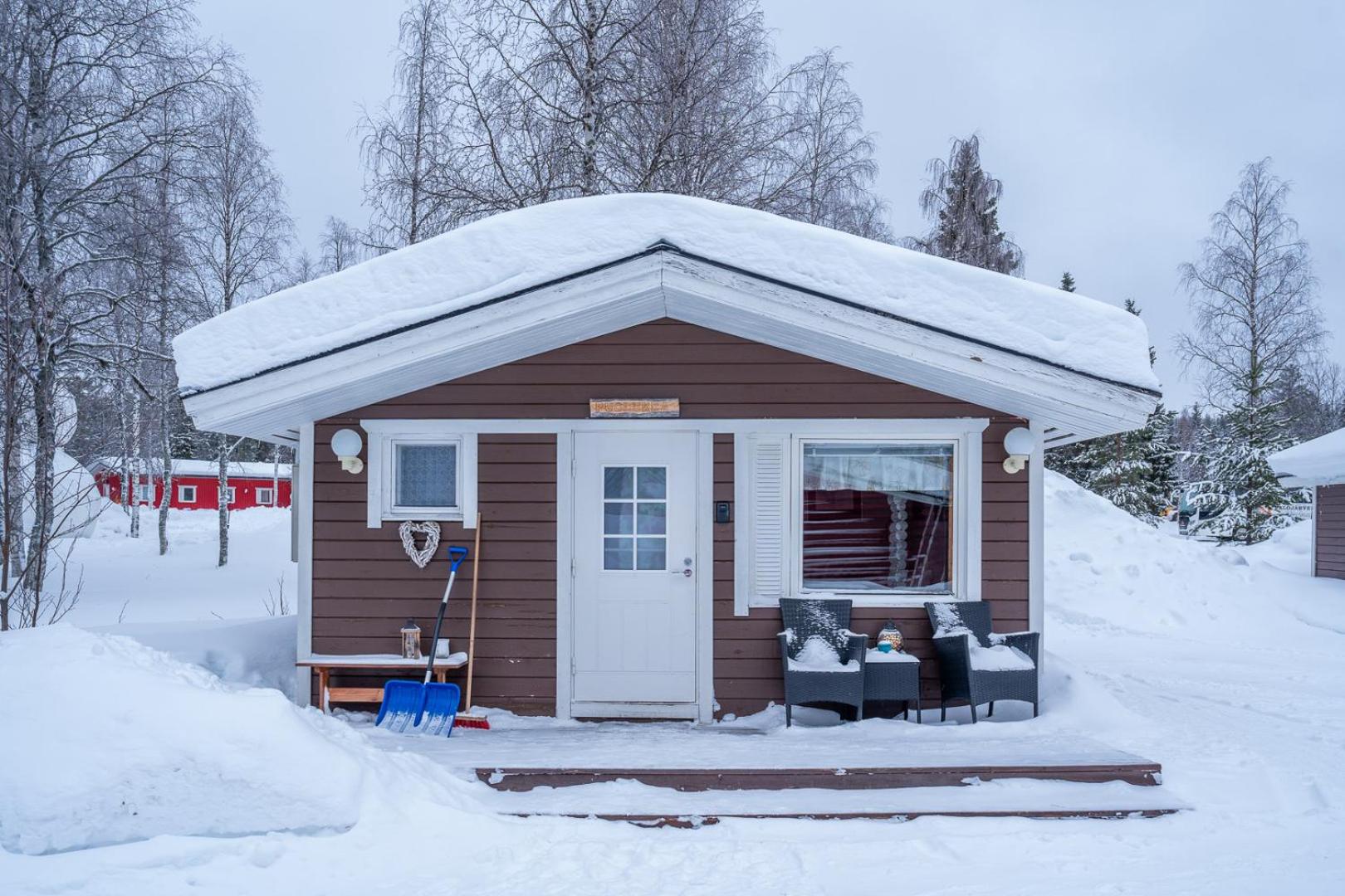 Bungalow with Patio - Puolukka - Photo 8