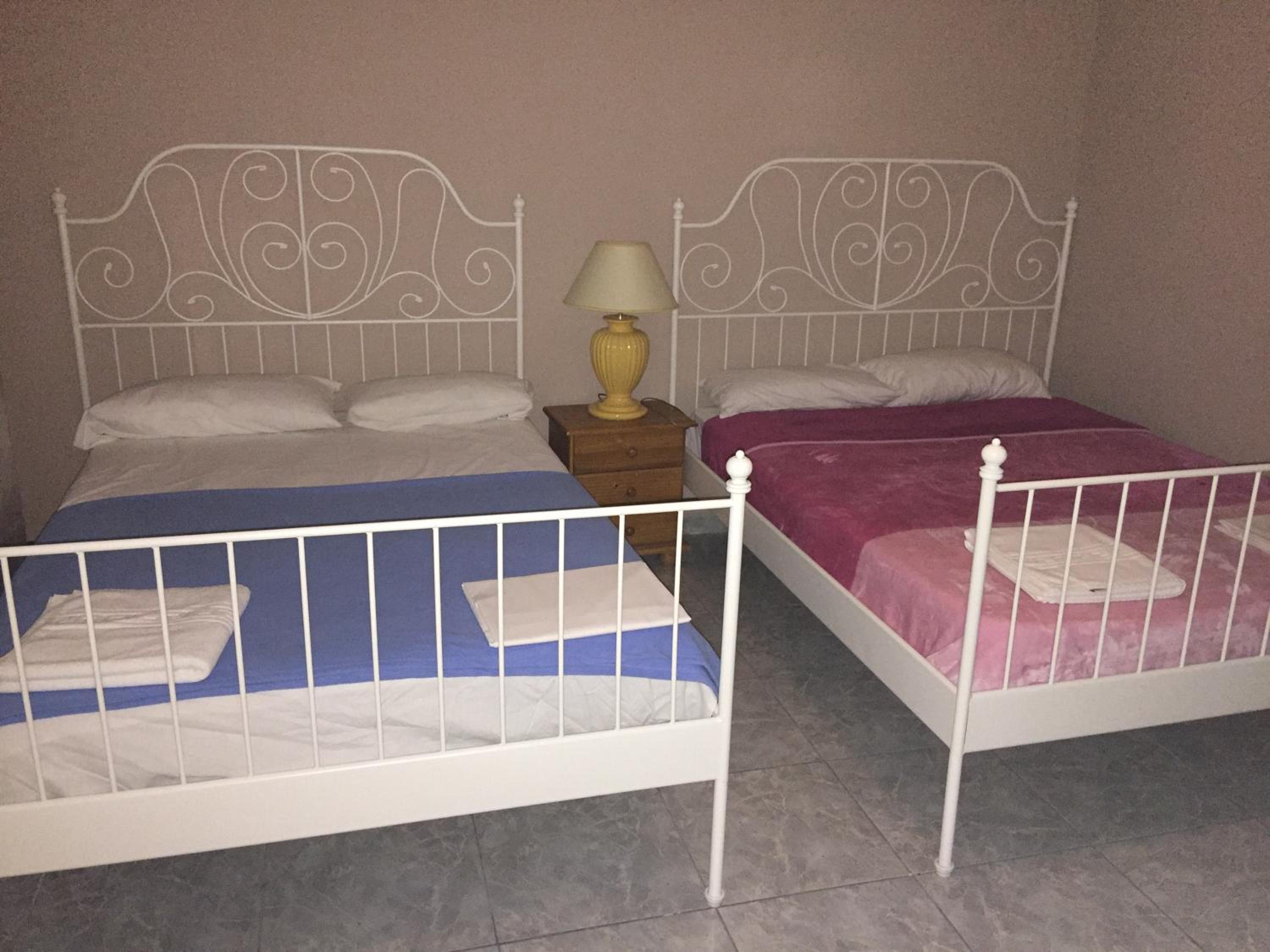 Habitación familiar con baño