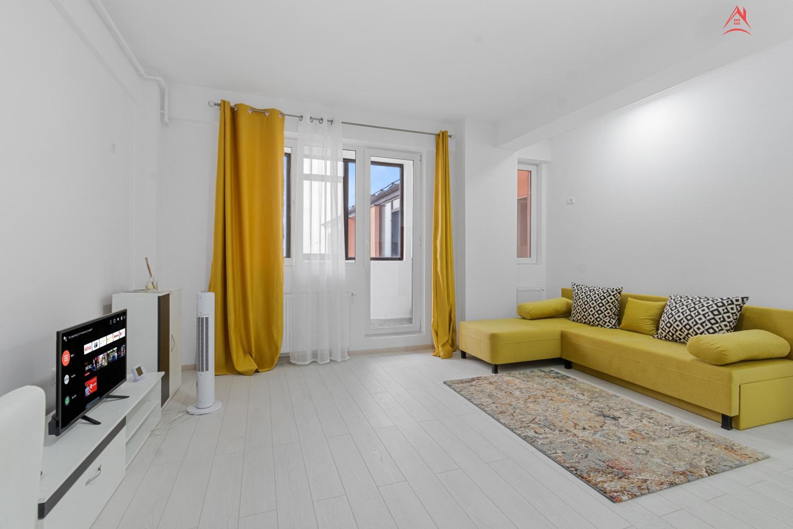 One-Bedroom Apartment photo 1
