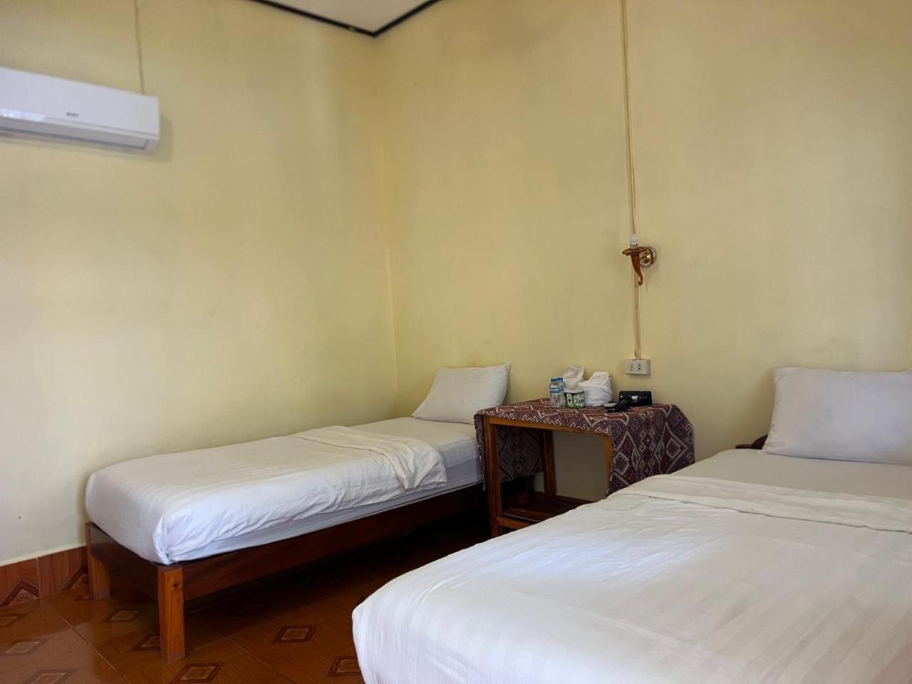 Standard Twin Room photo 1