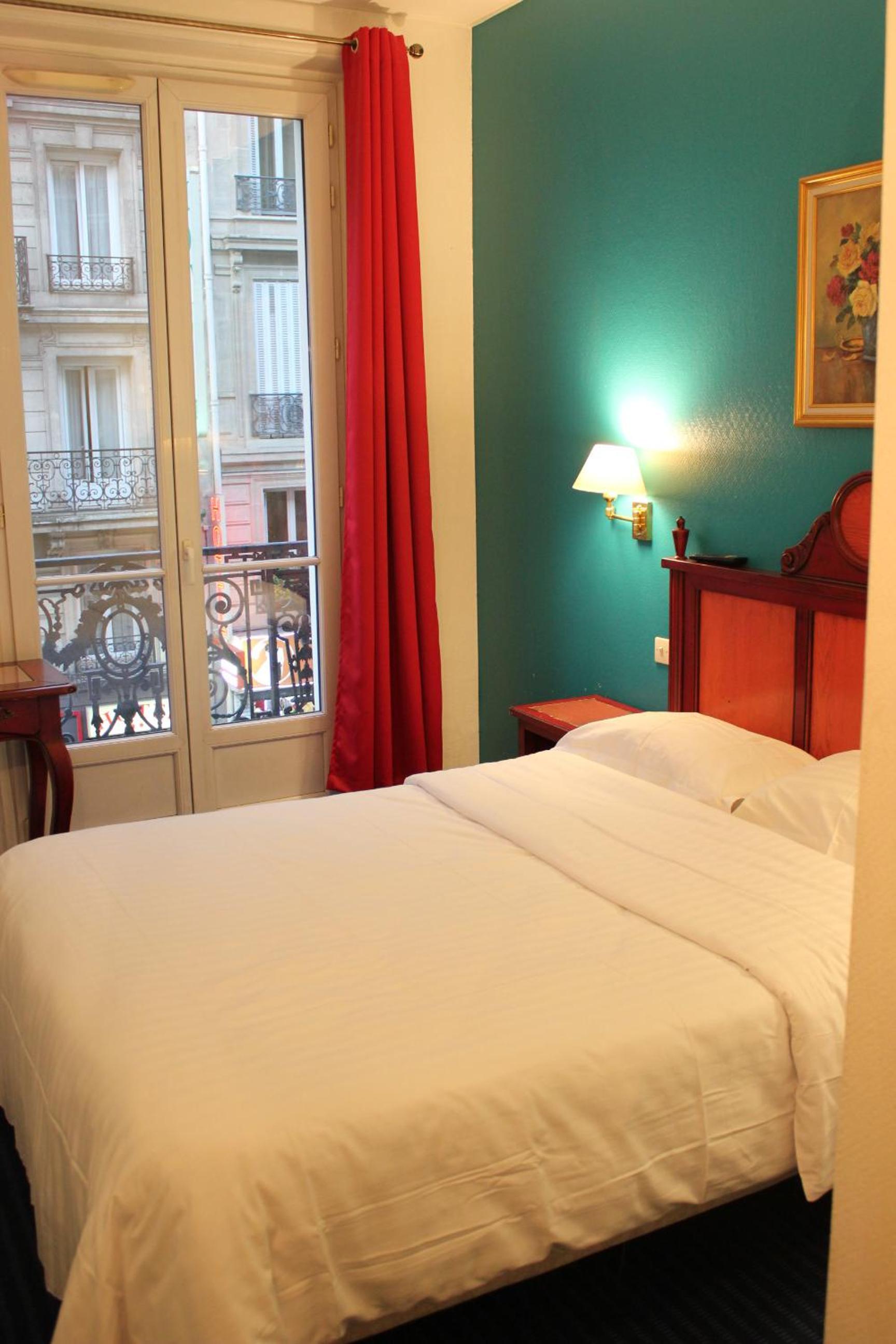 Double or Twin Room photo 2