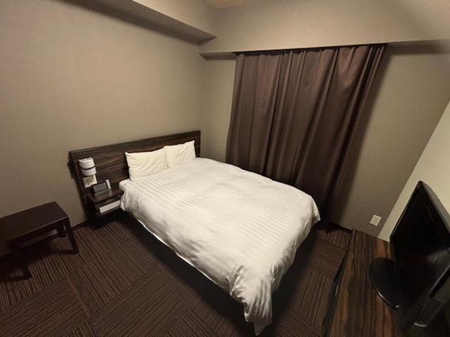Economy Double Room with Shared Bathroom - Non-Smoking photo 1