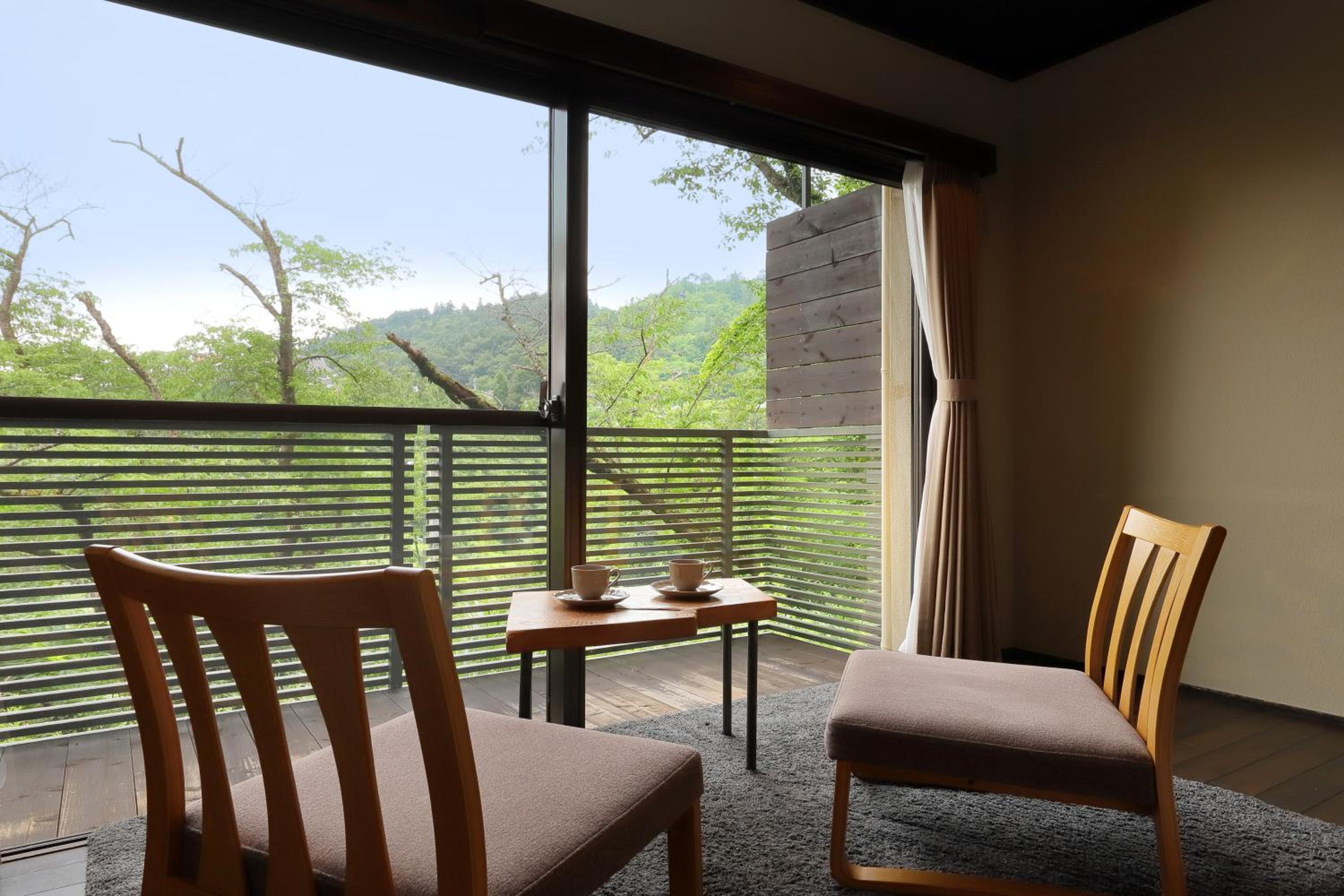 Japanese-Style Room (6 Tatami) with Shared Bathroom- Non-Smoking - Photo 7