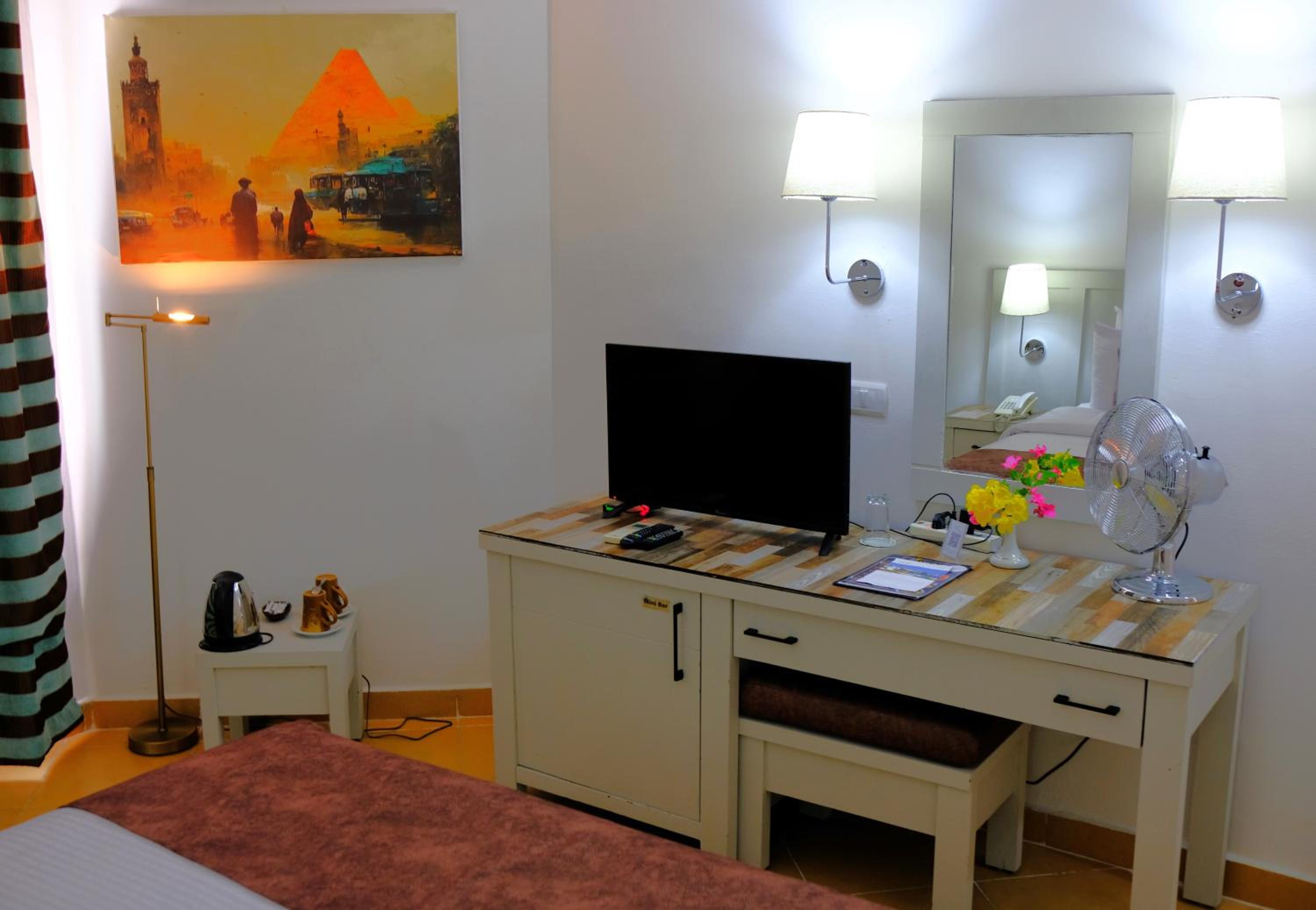 Budget Single Room photo 2