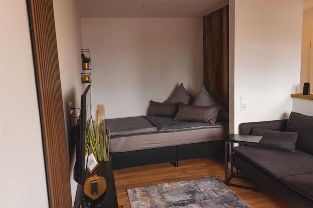 One-Bedroom Apartment photo 2
