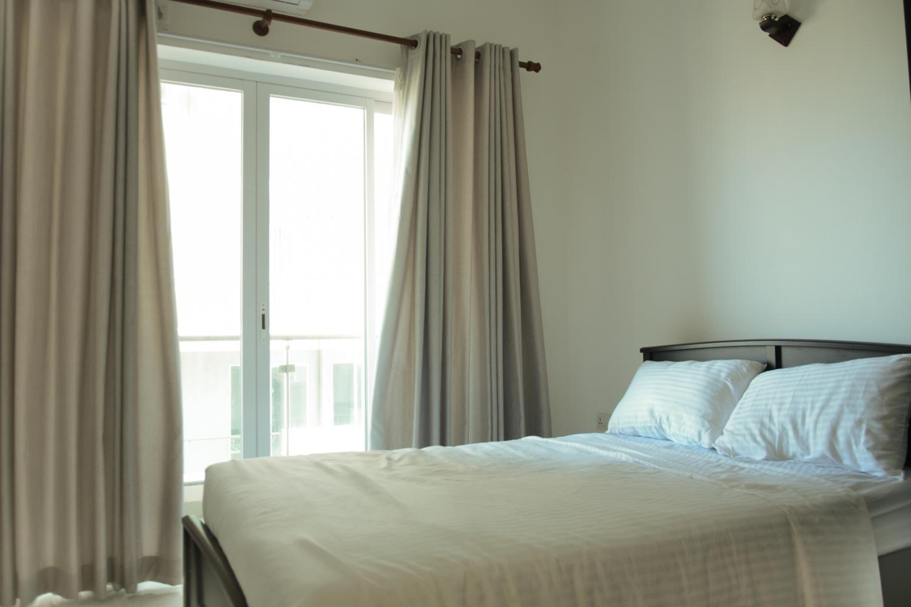 Three-Bedroom Apartment with Sea View photo 1