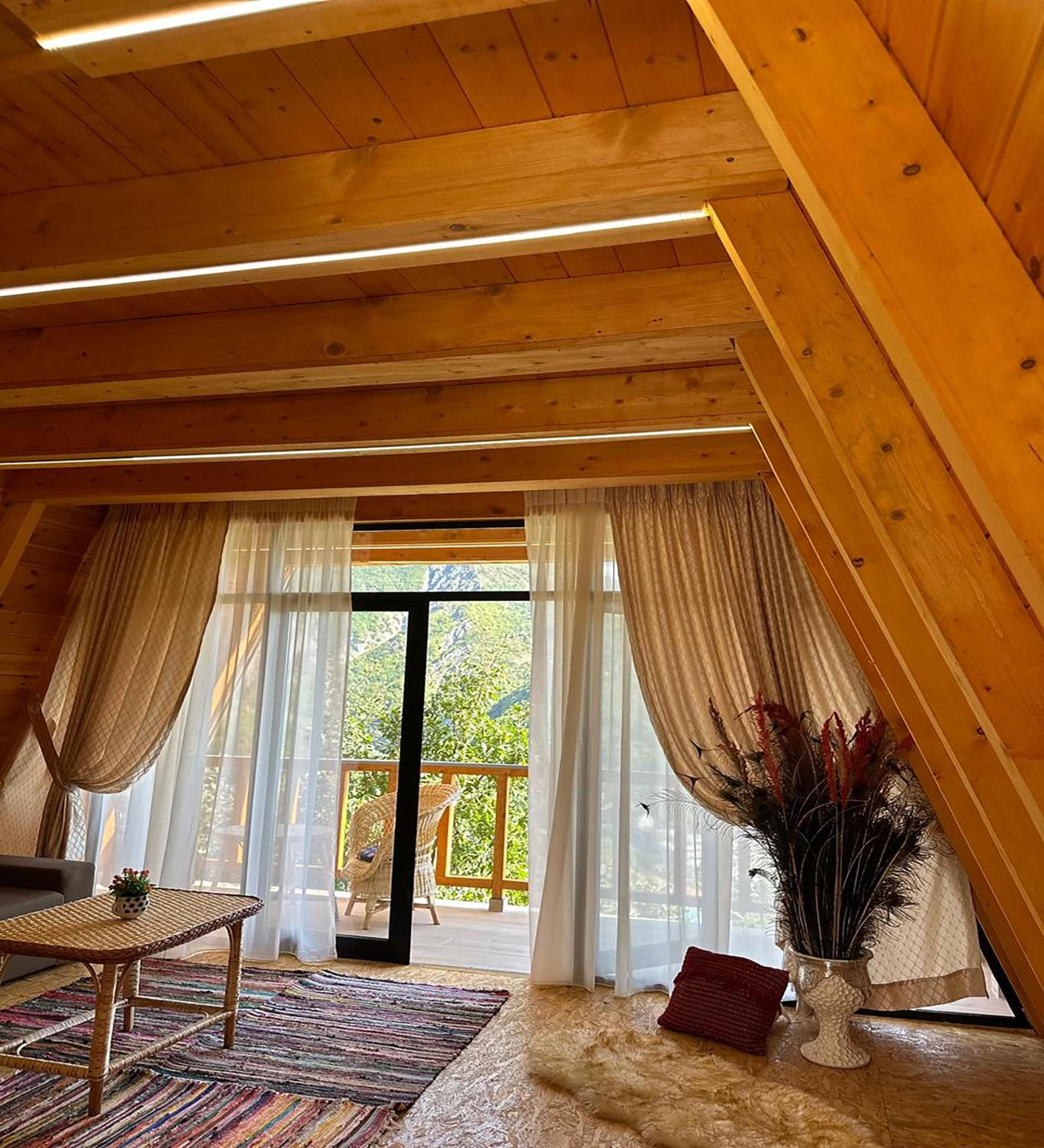 Chalet photo 1