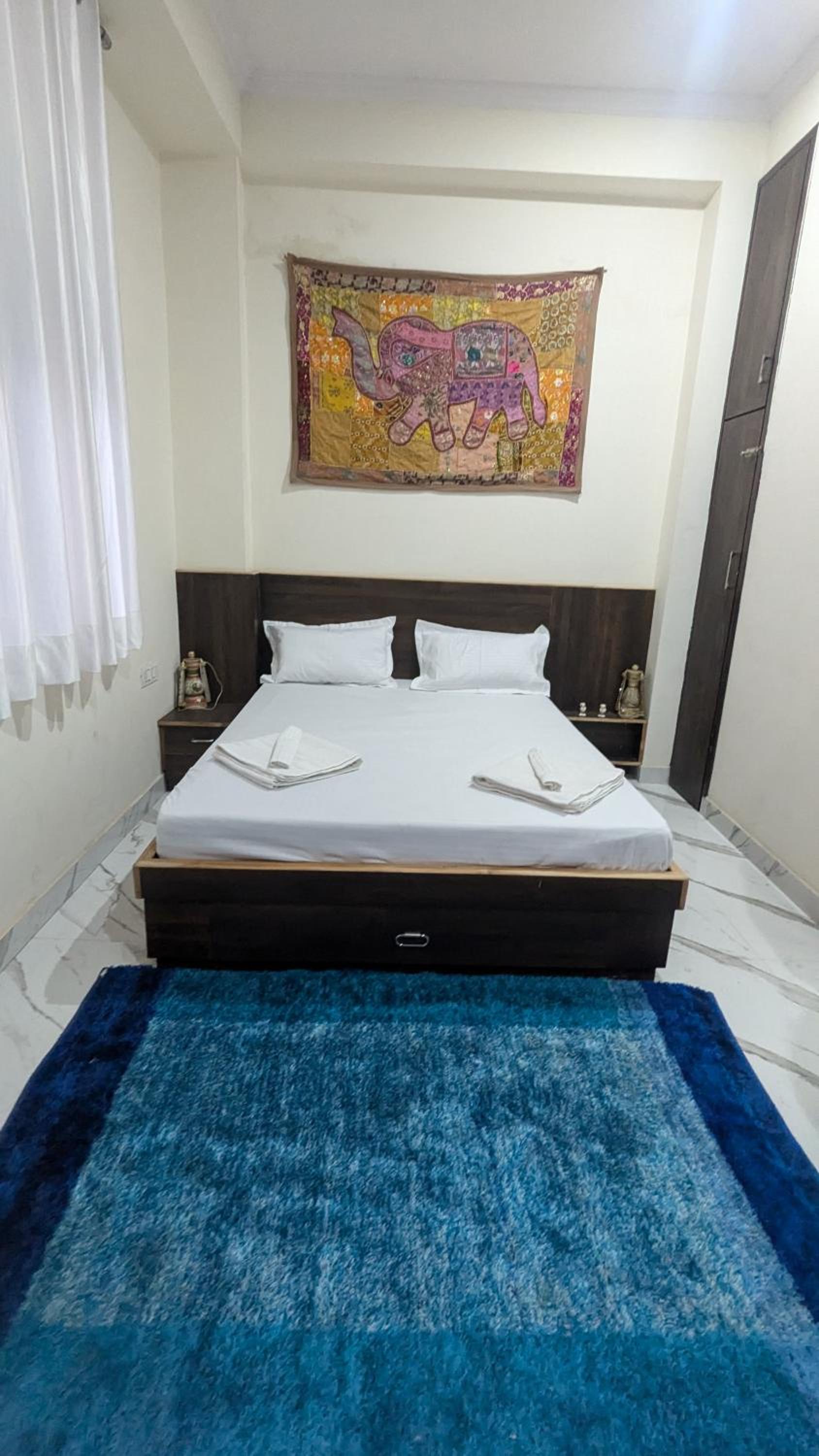 Deluxe Double Room with Balcony - Photo 1