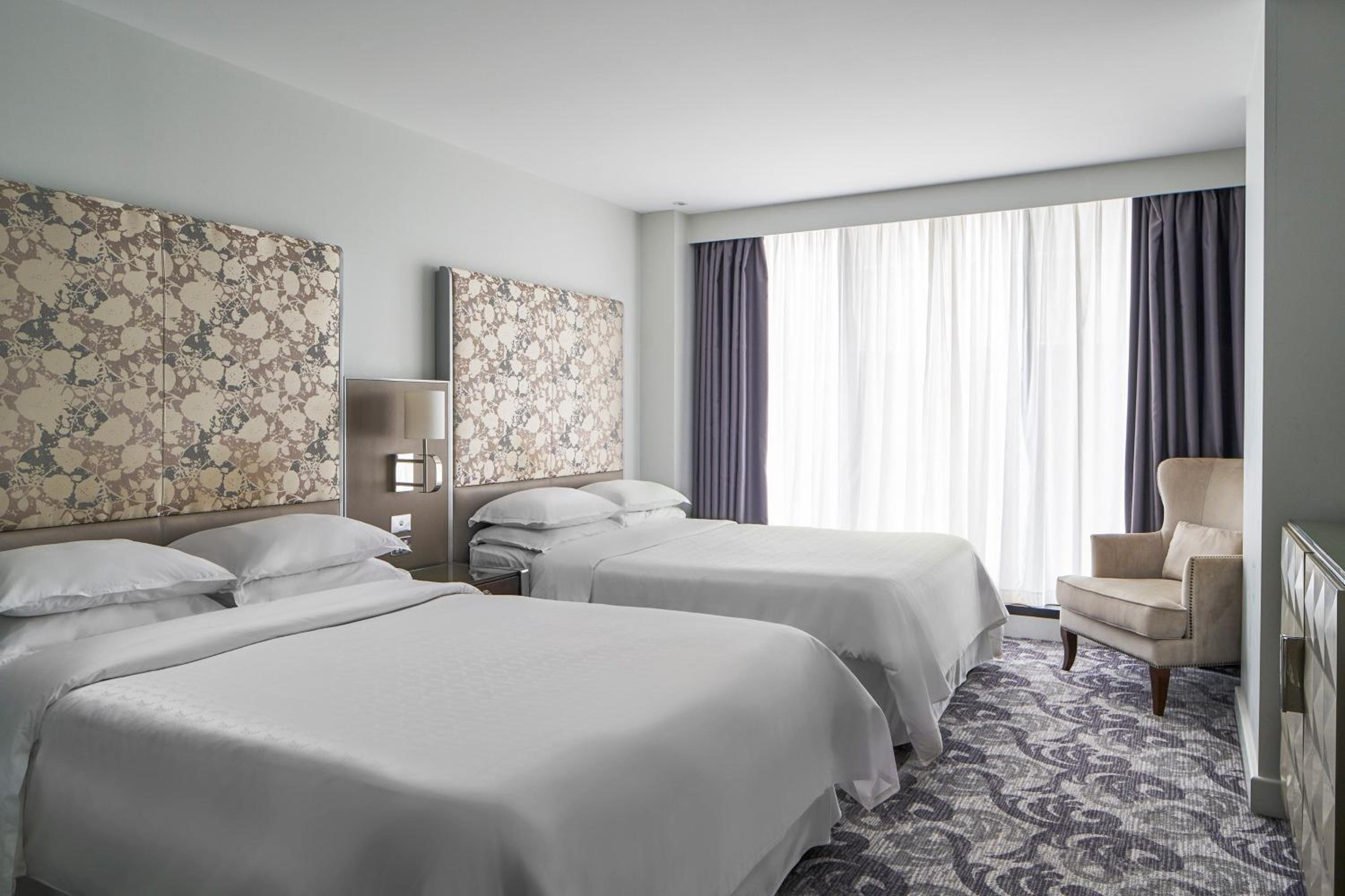 Traditional Room with Two Double Beds