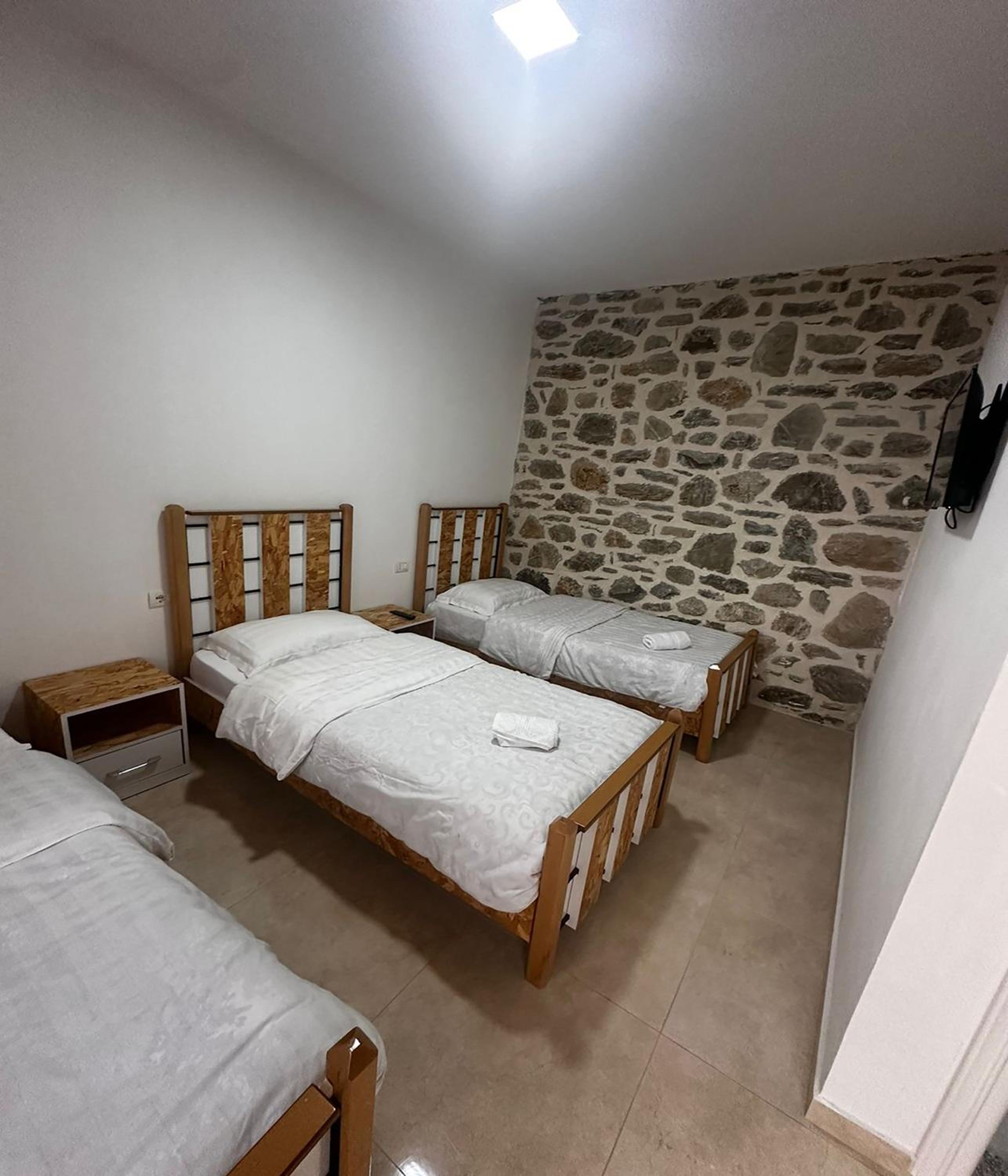 Standard Triple Room with Balcony photo 3