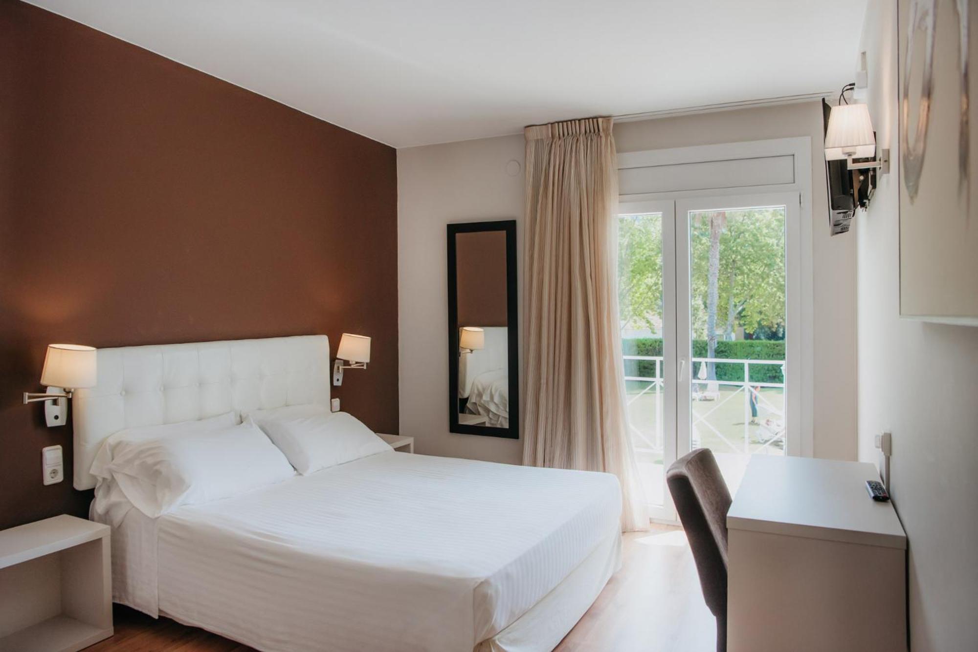 Habitación Doble o Twin Superior con Balcón