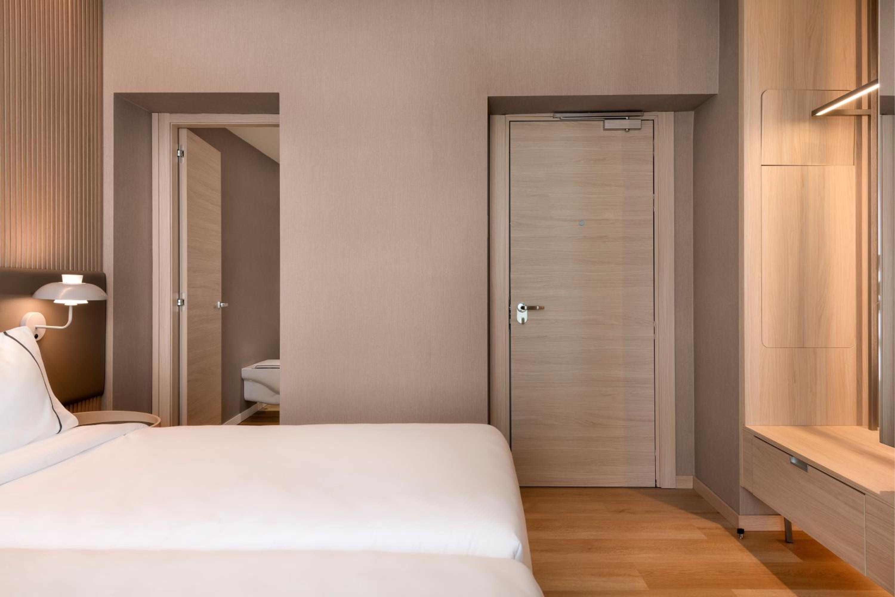Standard Twin Room photo 3
