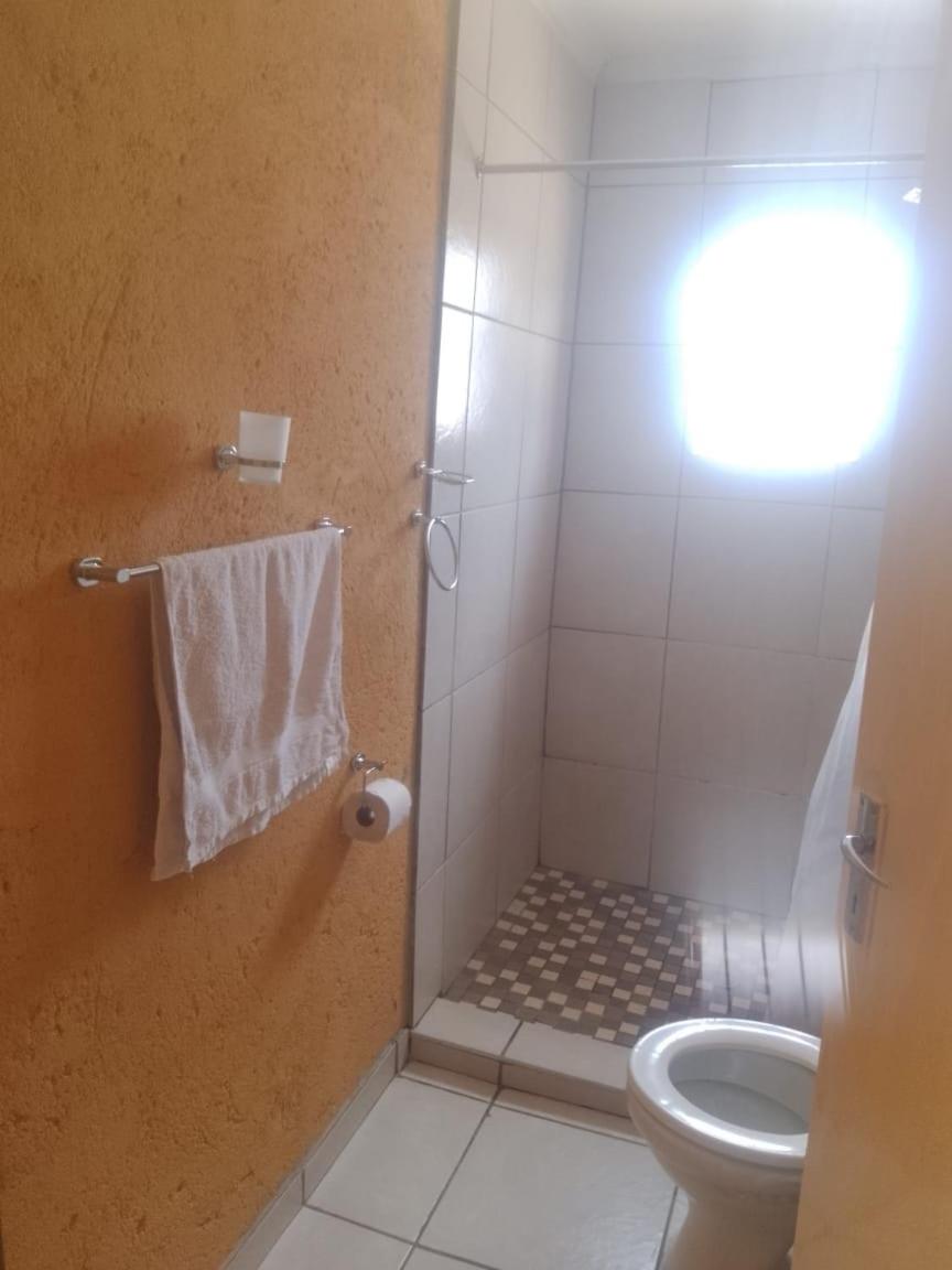 Small Double Room - Photo 2