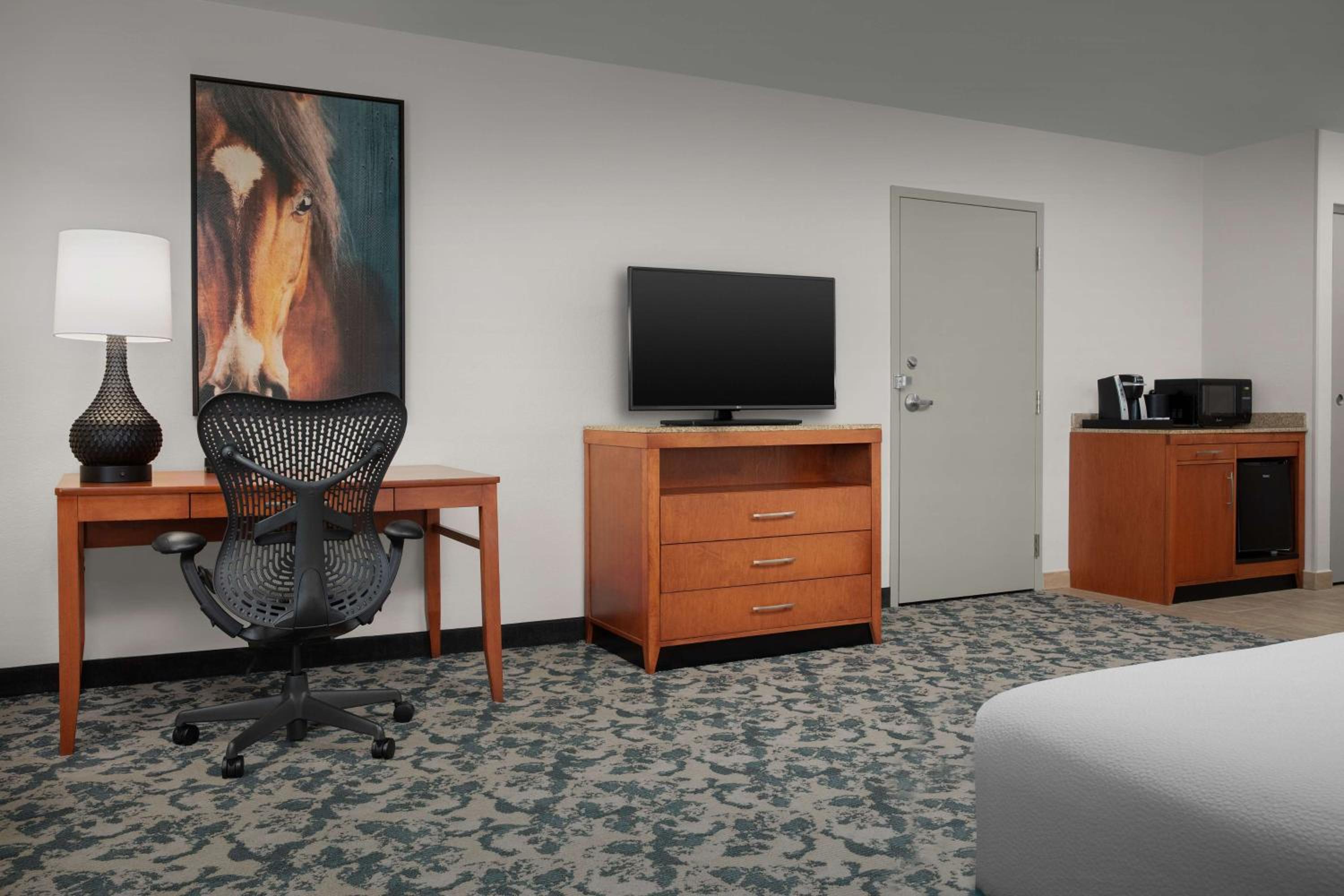 King Room - Disability Access - Photo 1